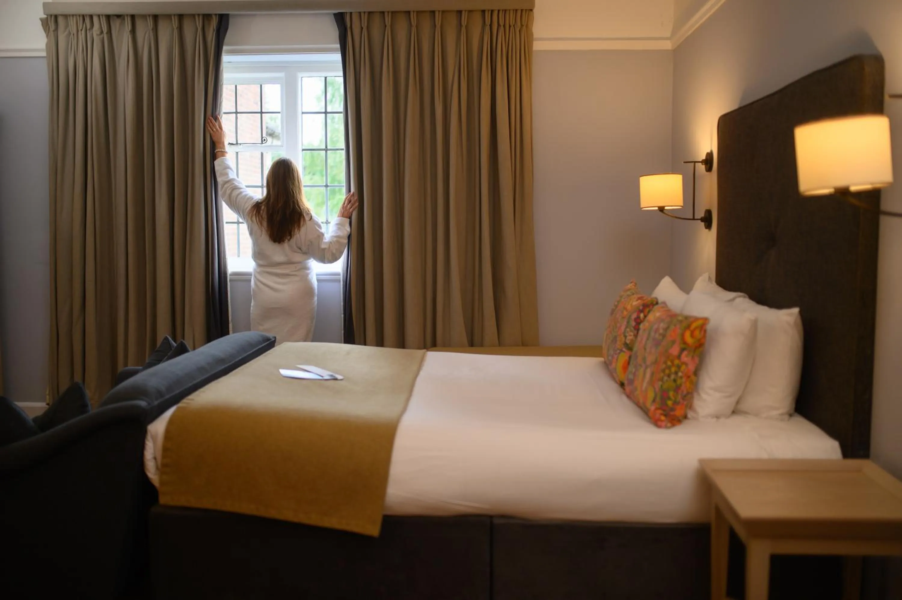 Bedroom, Bed in Edgbaston Park Hotel Birmingham