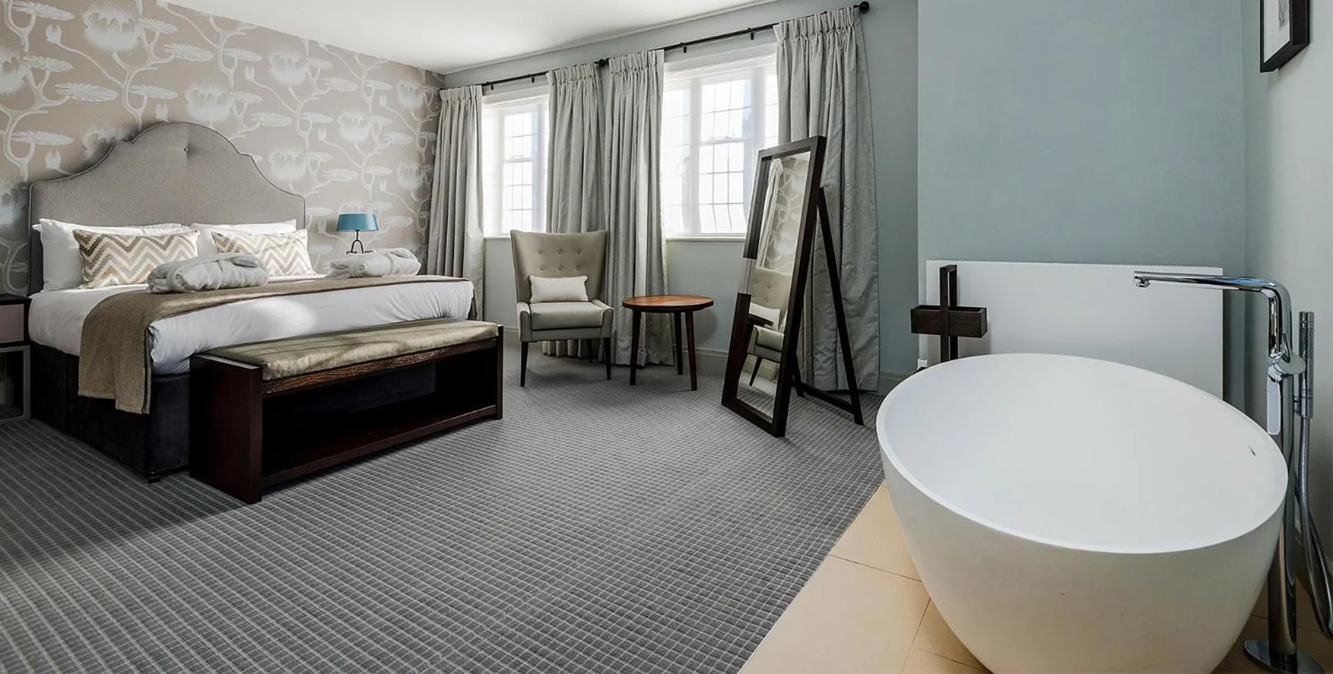 Bedroom, Bed in Edgbaston Park Hotel Birmingham