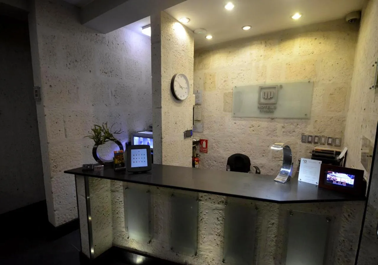 Lobby or reception in qp Hotels Arequipa