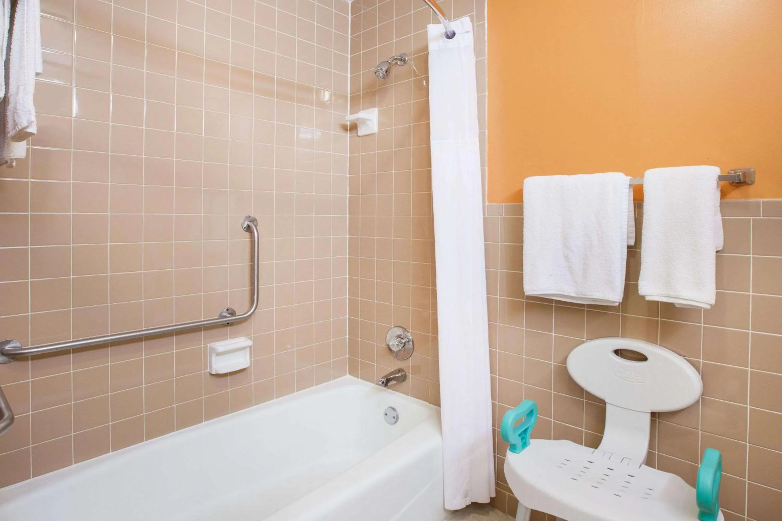 Bathroom in Days Inn by Wyndham Alma ARKANSAS