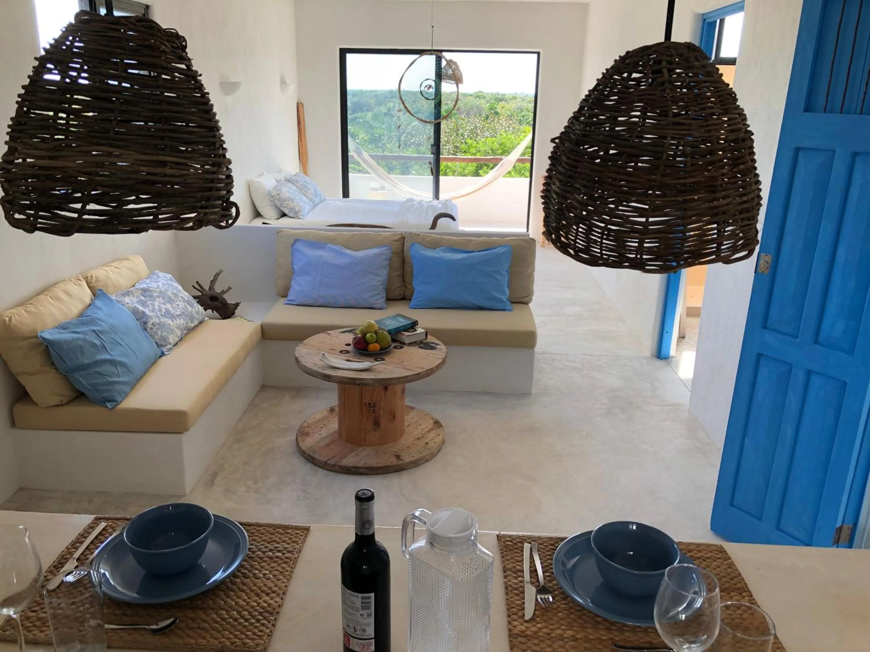 Photo of the whole room in LunArena Barefoot Comfort