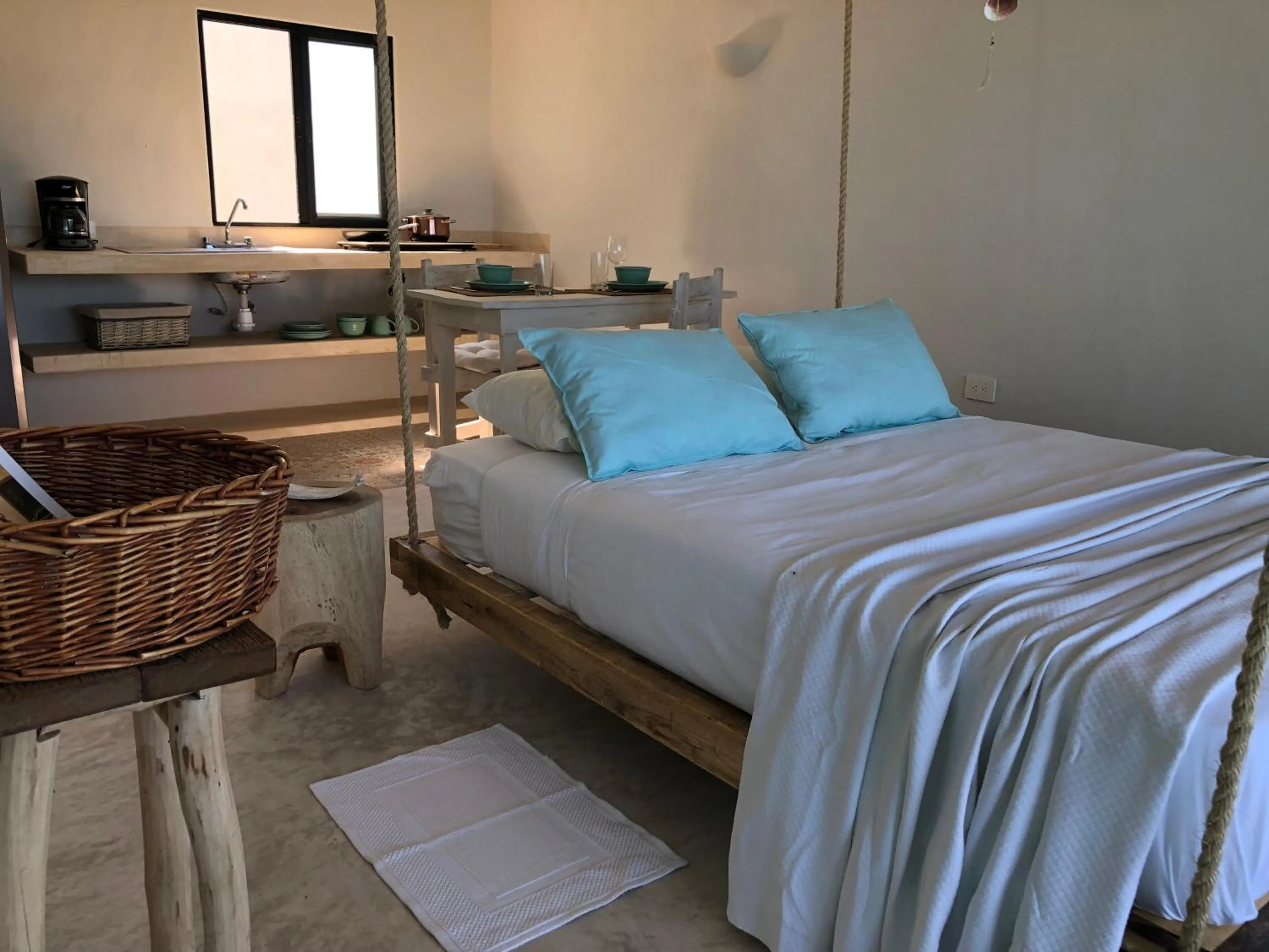 Bed in LunArena Barefoot Comfort