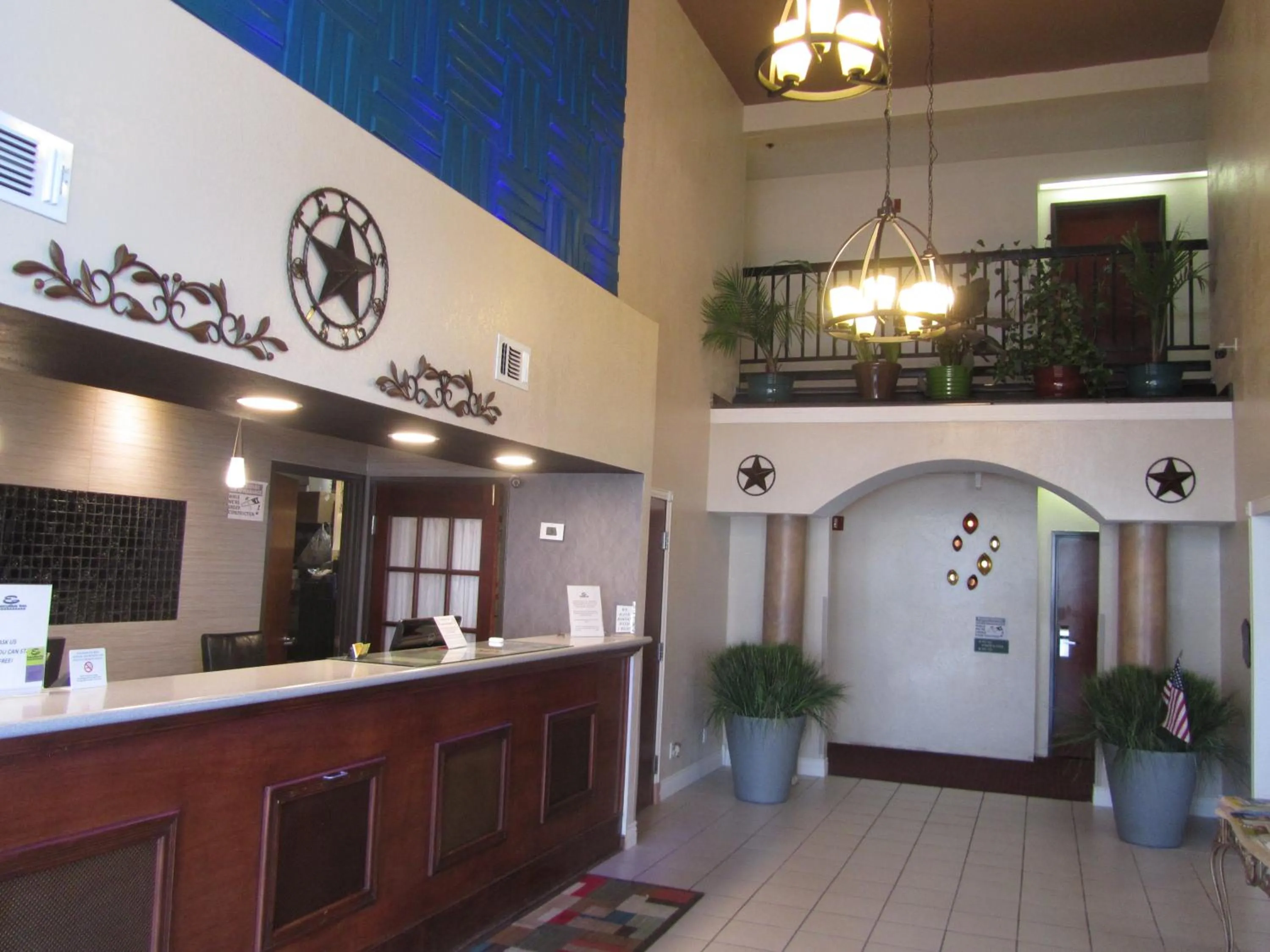Lobby or reception in Executive Inn and Suites Wichita Falls