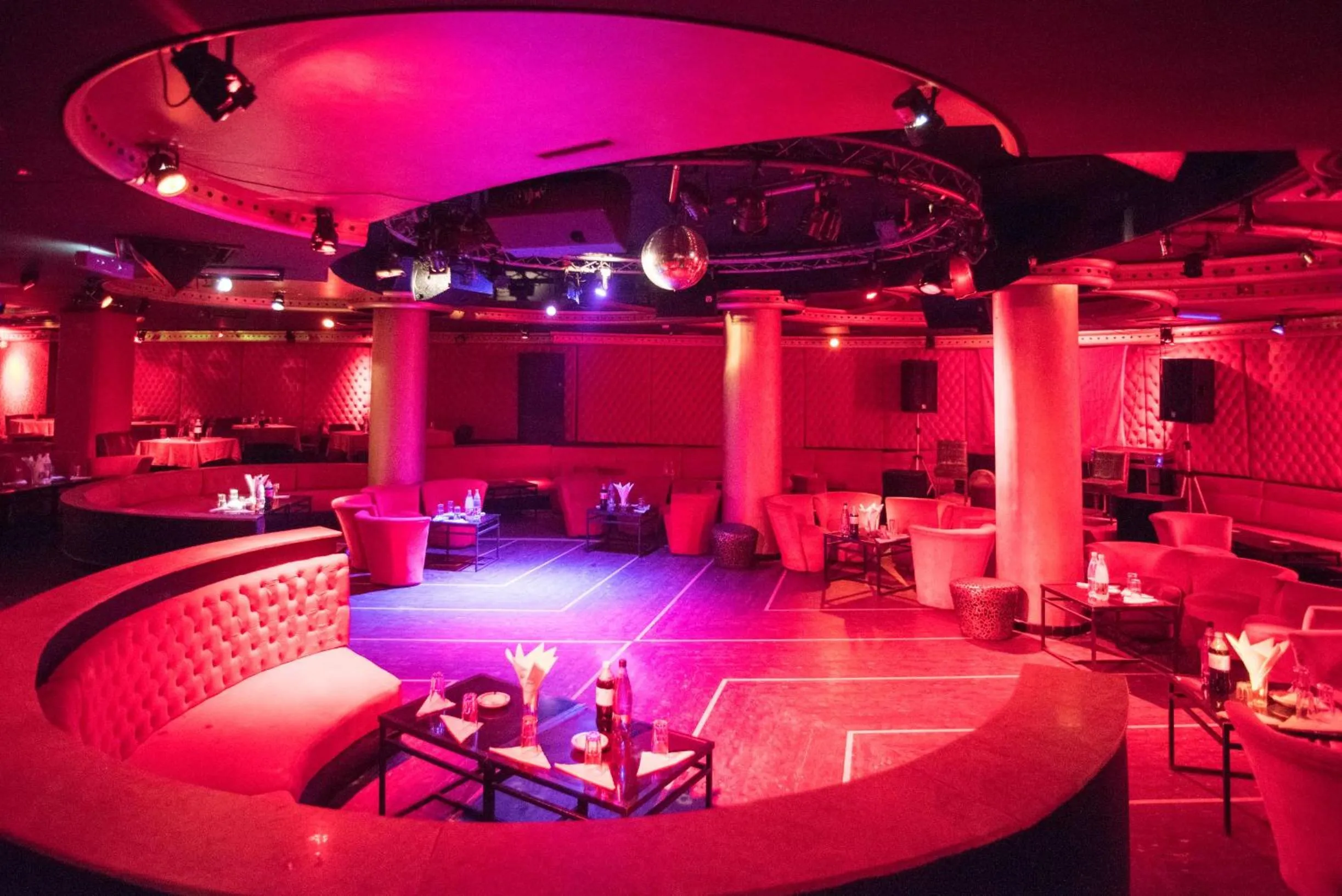 Nightclub / DJ in Hôtel Rif