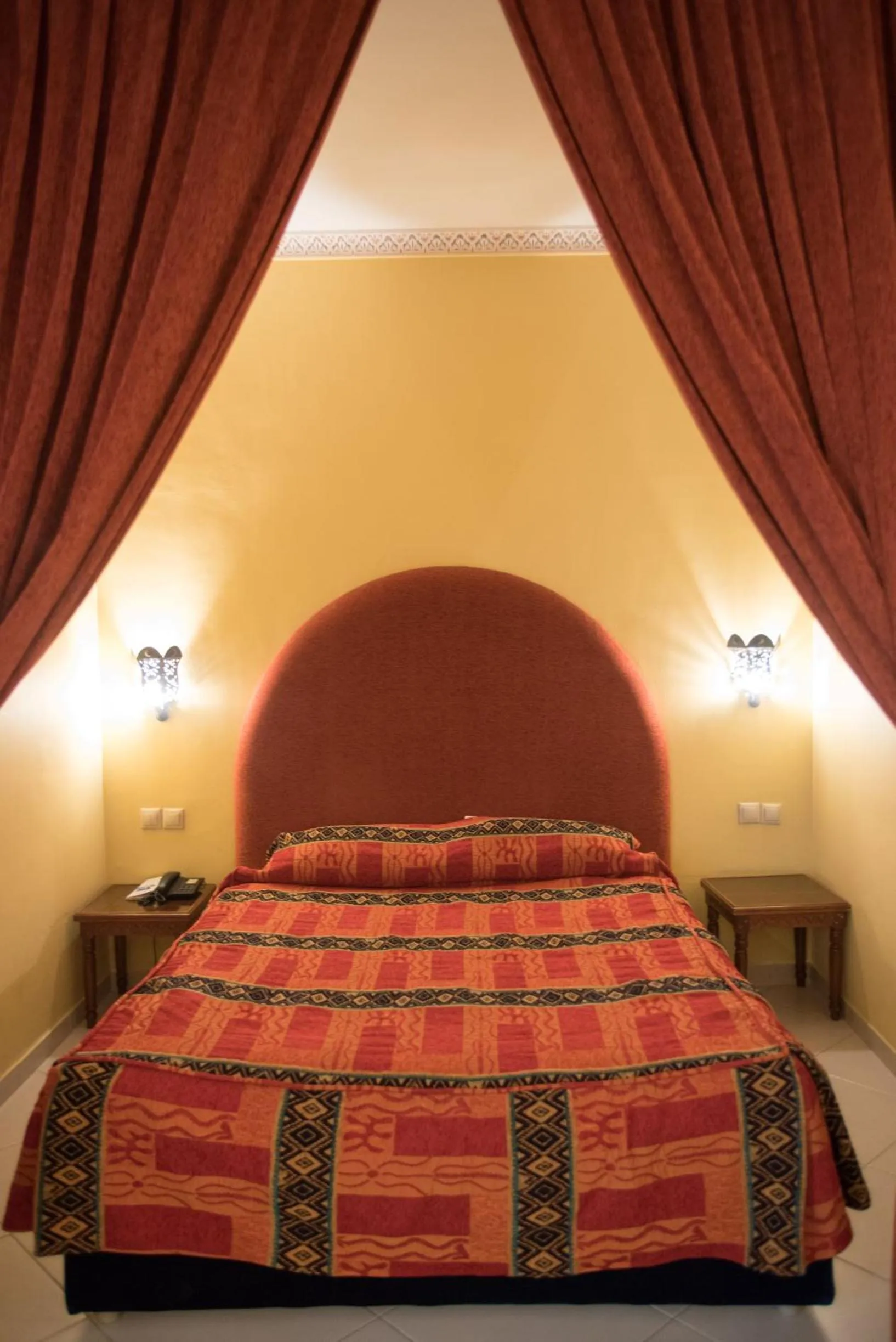 Bed in Hôtel Rif