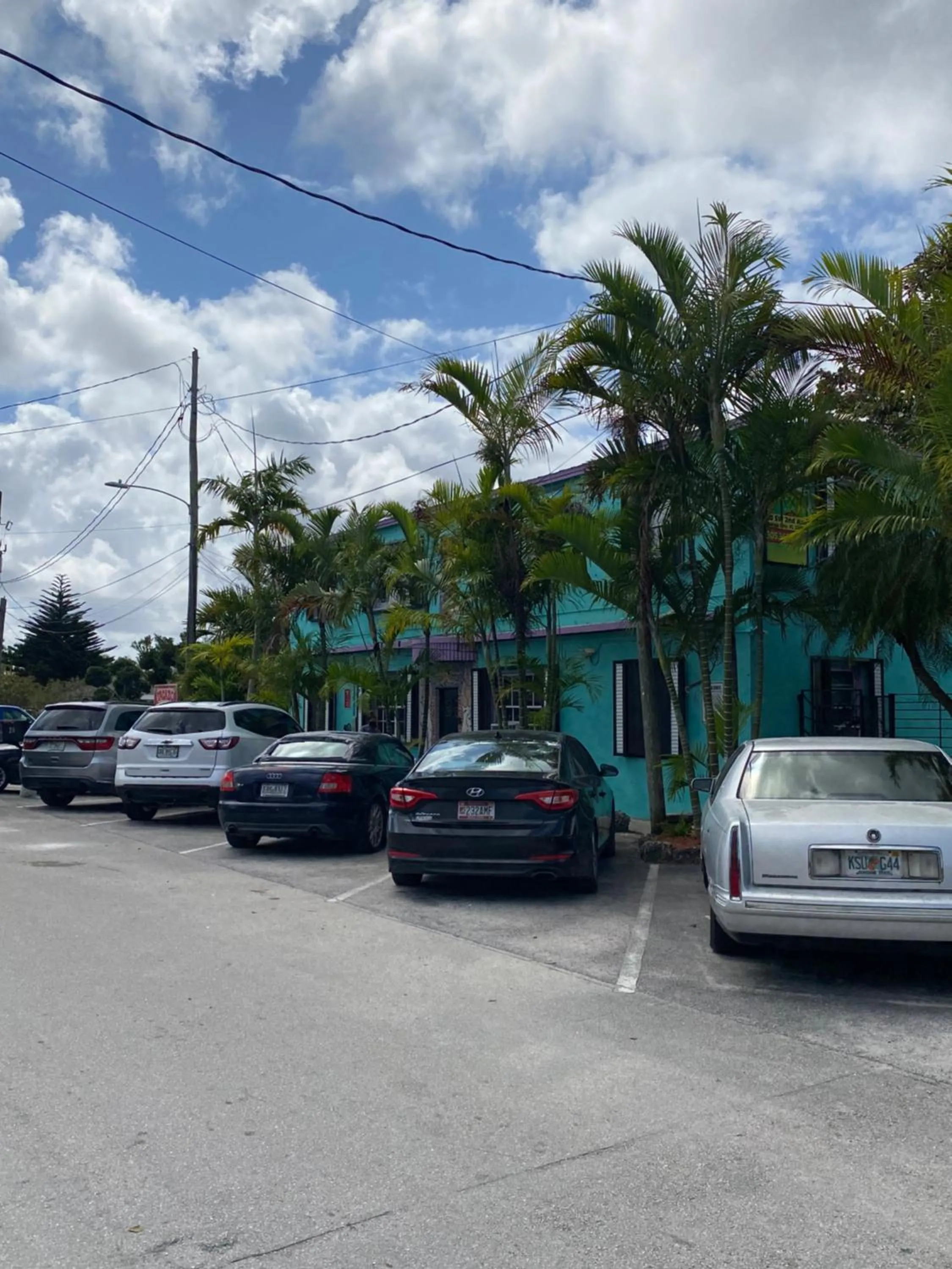 Property building in Hoosville Hostel (Formerly The Everglades Hostel)