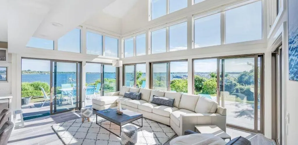 Townhouses & Captain's Quarters