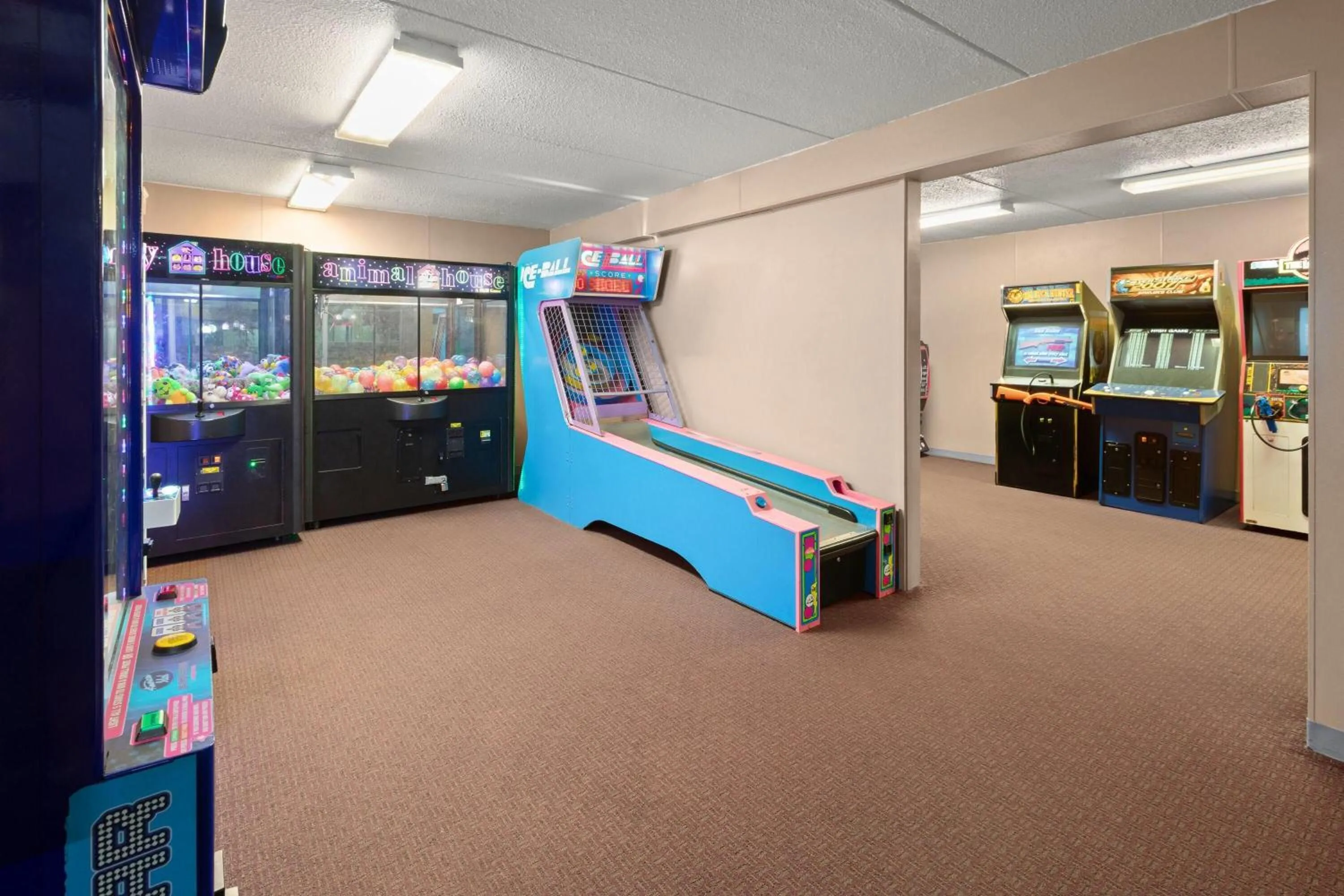Game Room in Ramada by Wyndham Grayling Hotel & Conference Center