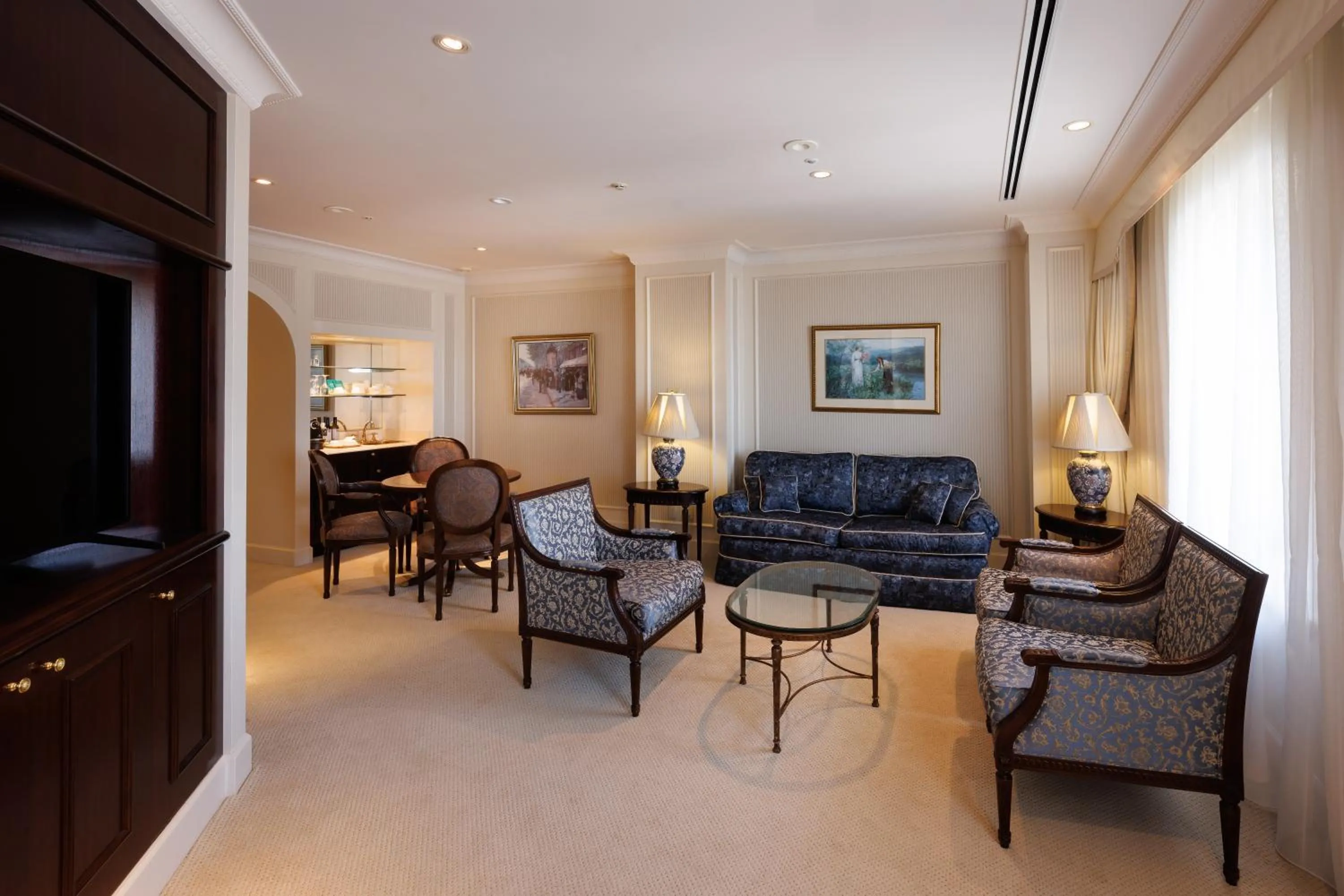 Living room in Dai-ichi Hotel Tokyo