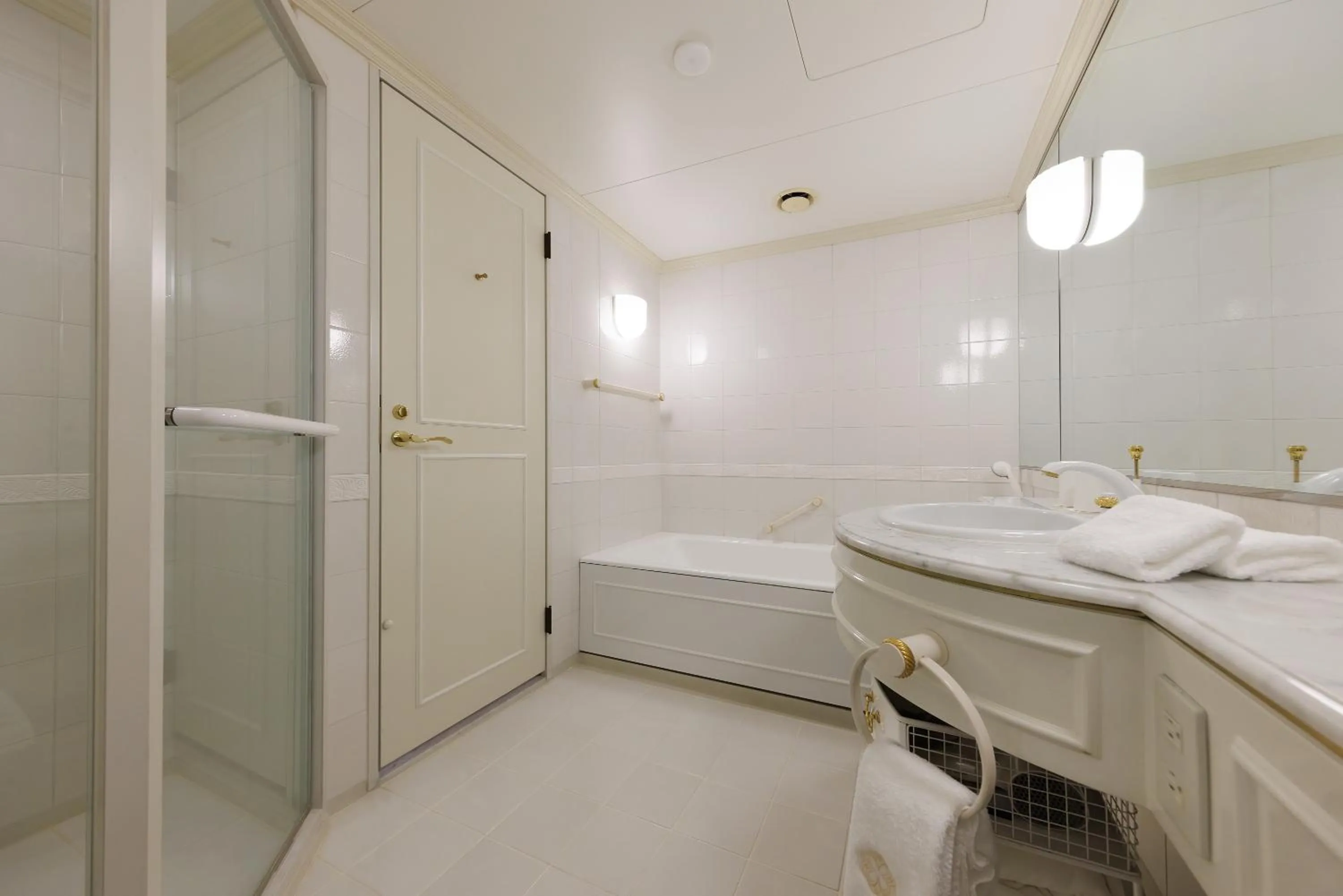 Bathroom in Dai-ichi Hotel Tokyo