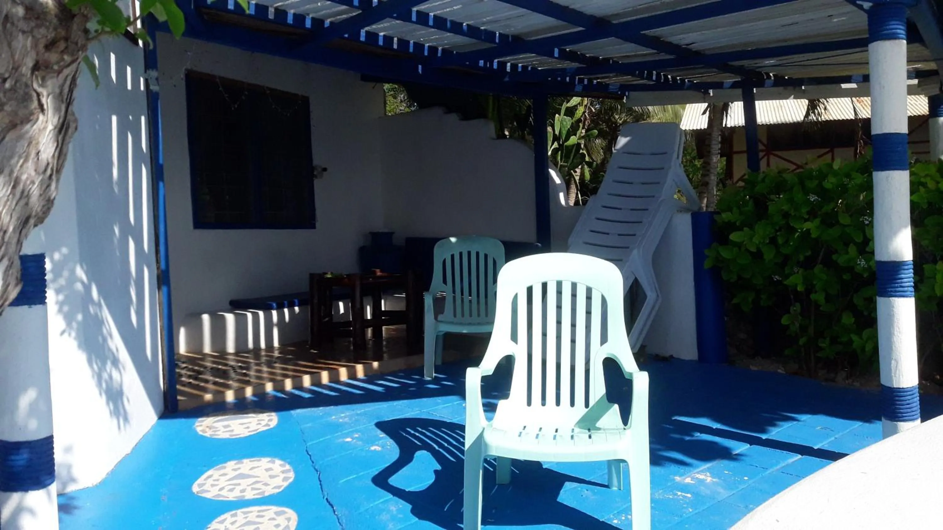 Casa de la Playa Beach Resort