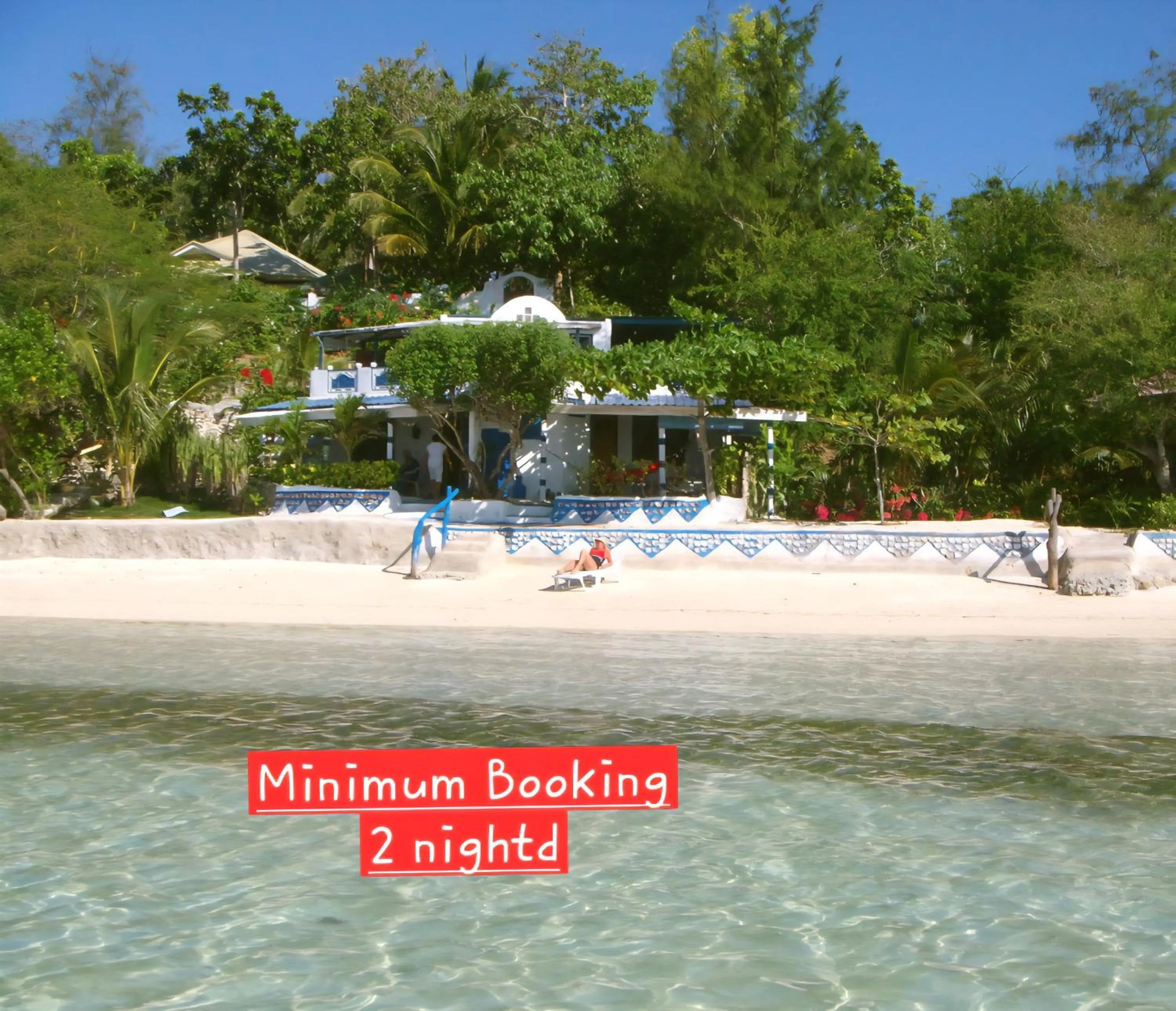 Casa de la Playa Beach Resort