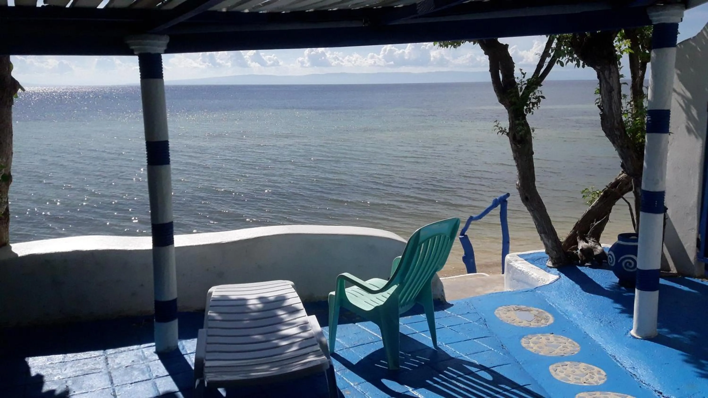 Casa de la Playa Beach Resort