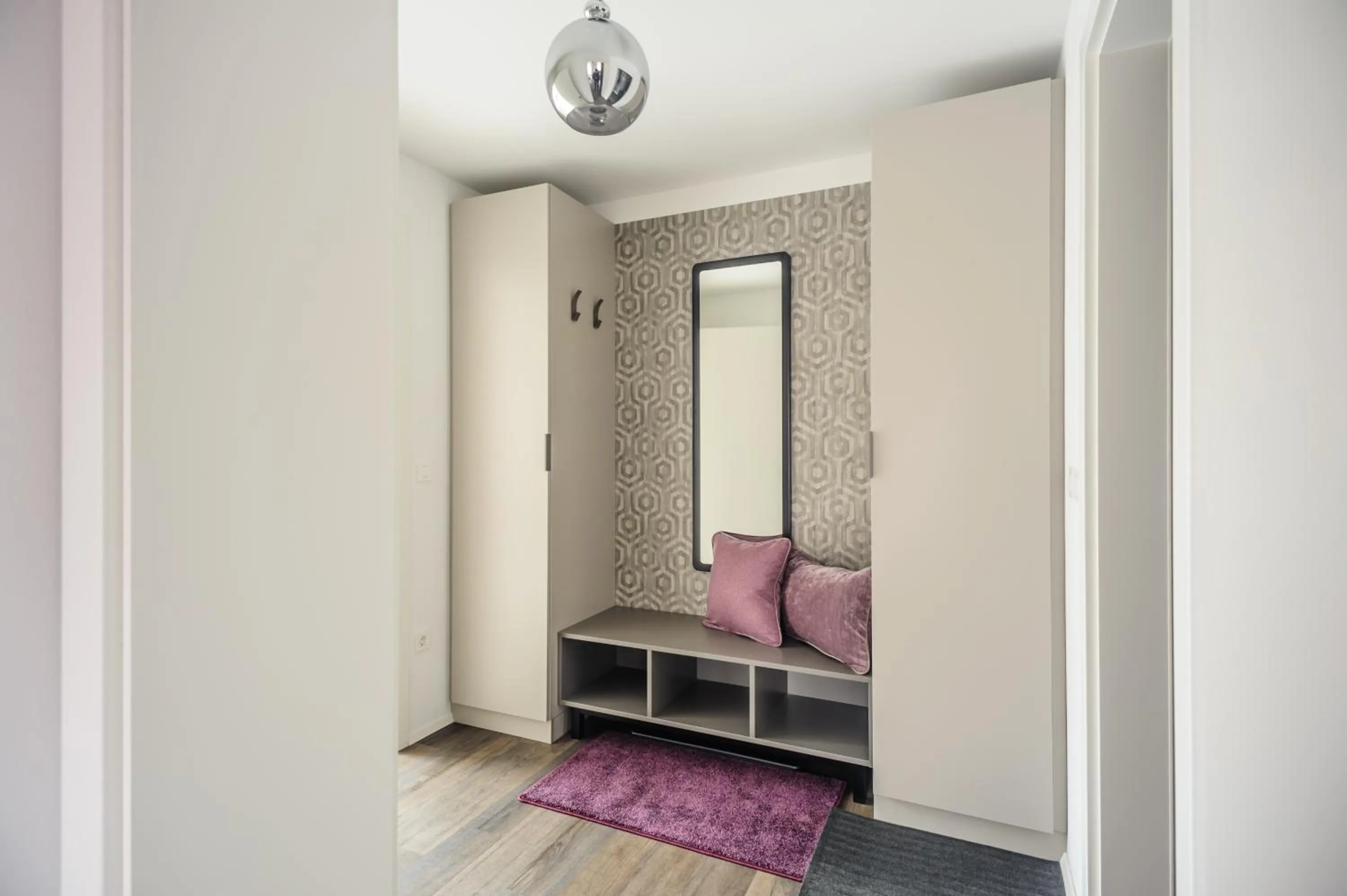 wardrobe in Apartments Villa Tatiana