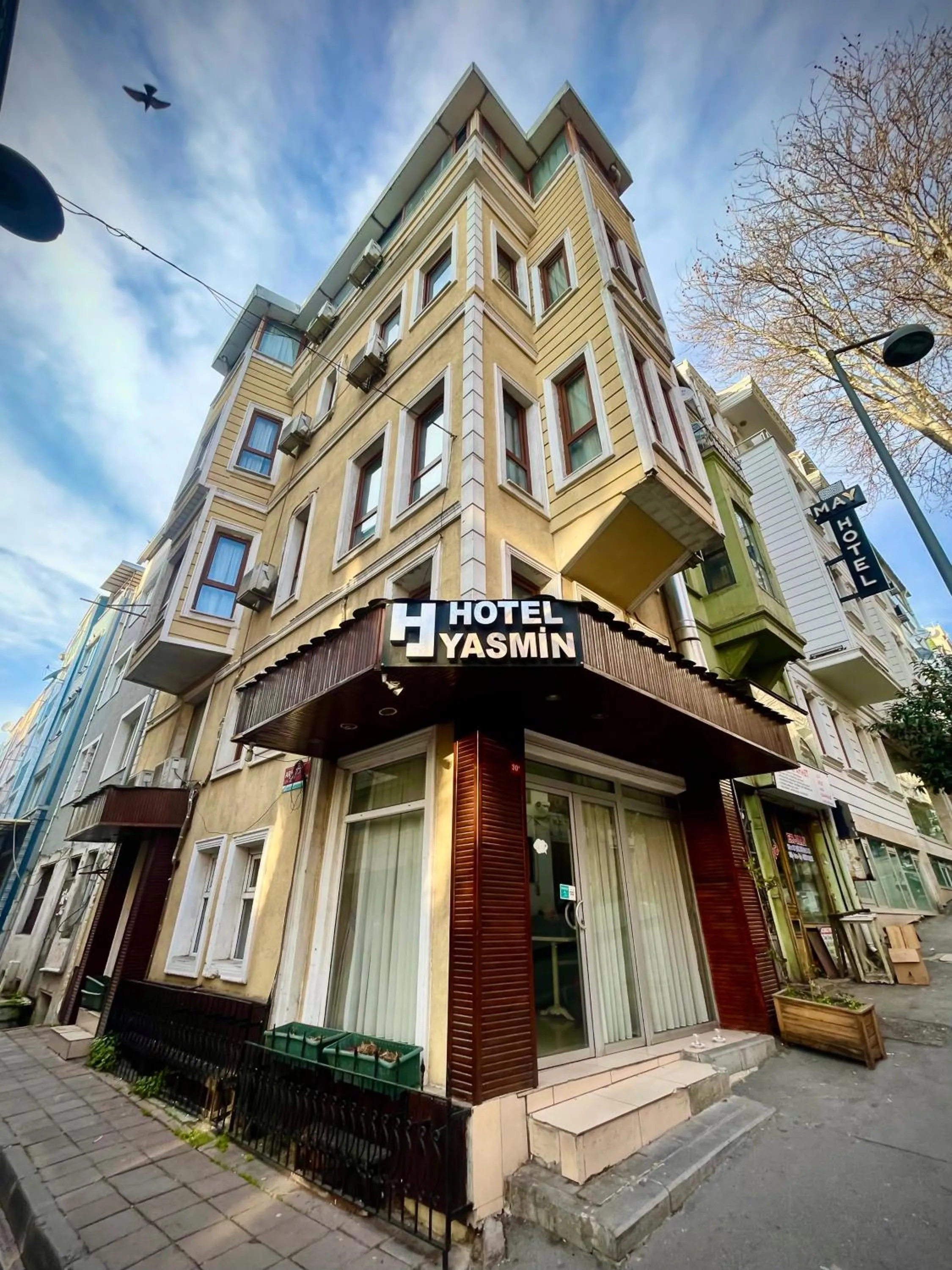 Property building in Hotel Yasmin