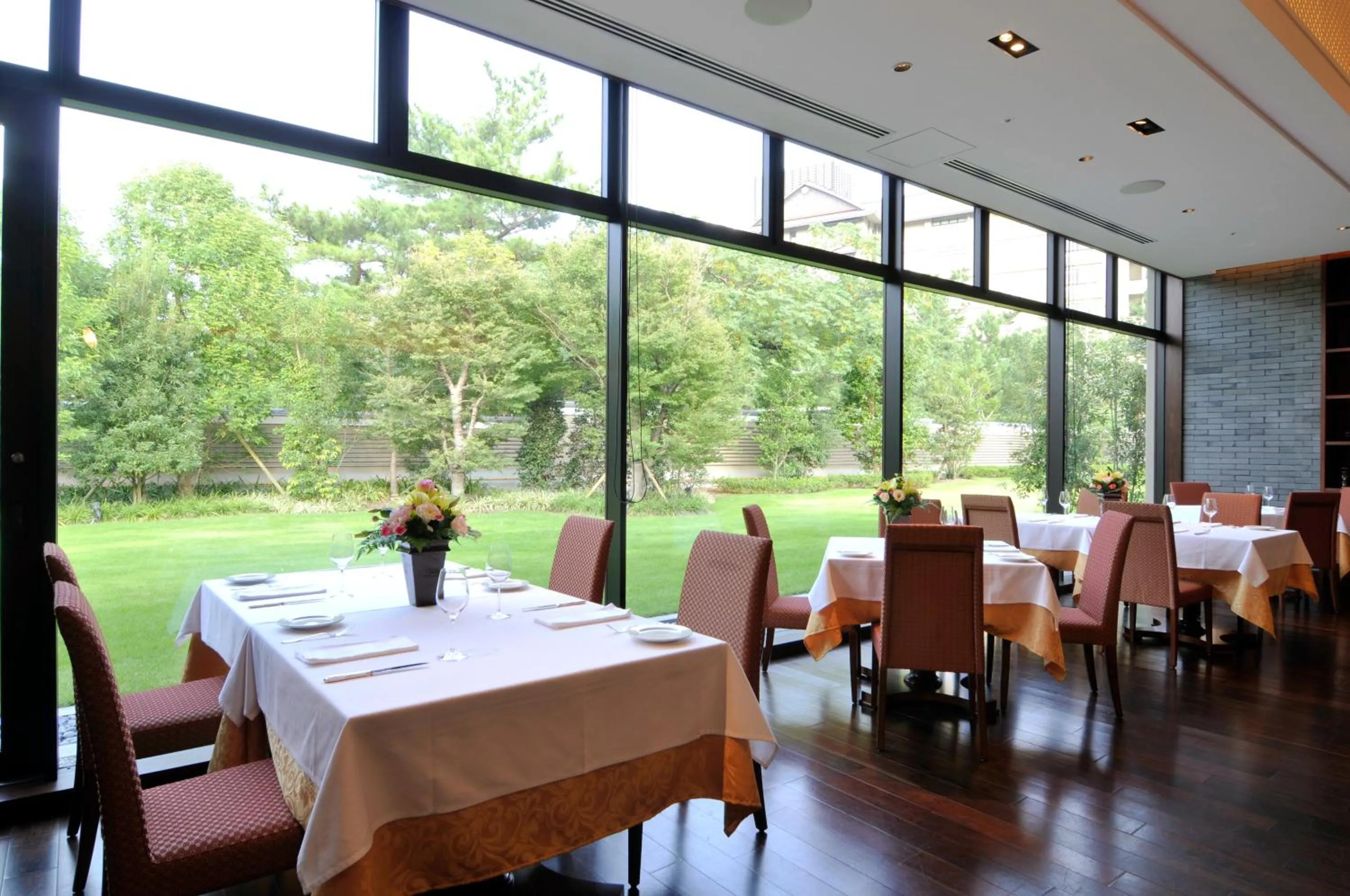 Restaurant/places to eat in Kagoshima Sunamushionsen Ibusuki Hakusuikan