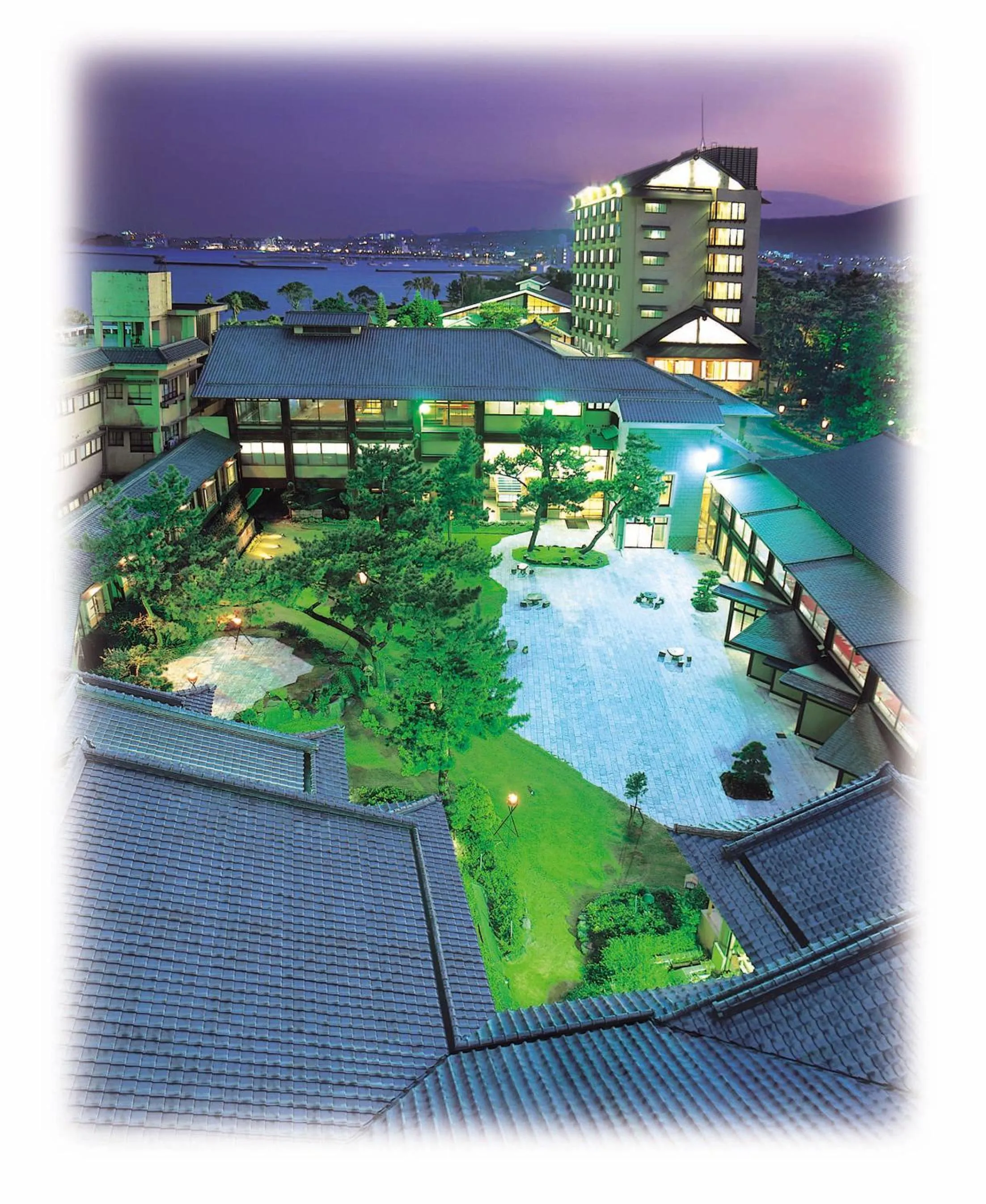 Facade/entrance in Kagoshima Sunamushionsen Ibusuki Hakusuikan