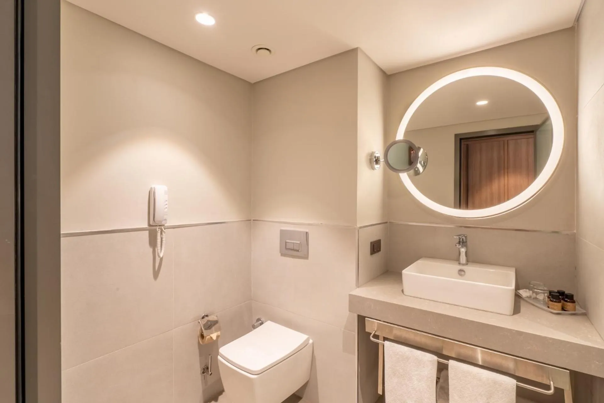 Shower in Champion Holiday Village