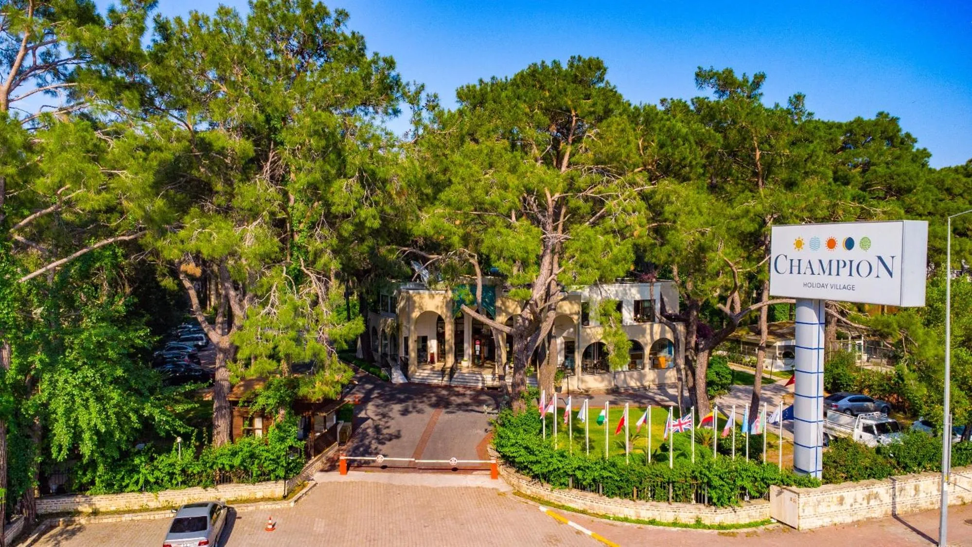 Property building in Champion Holiday Village