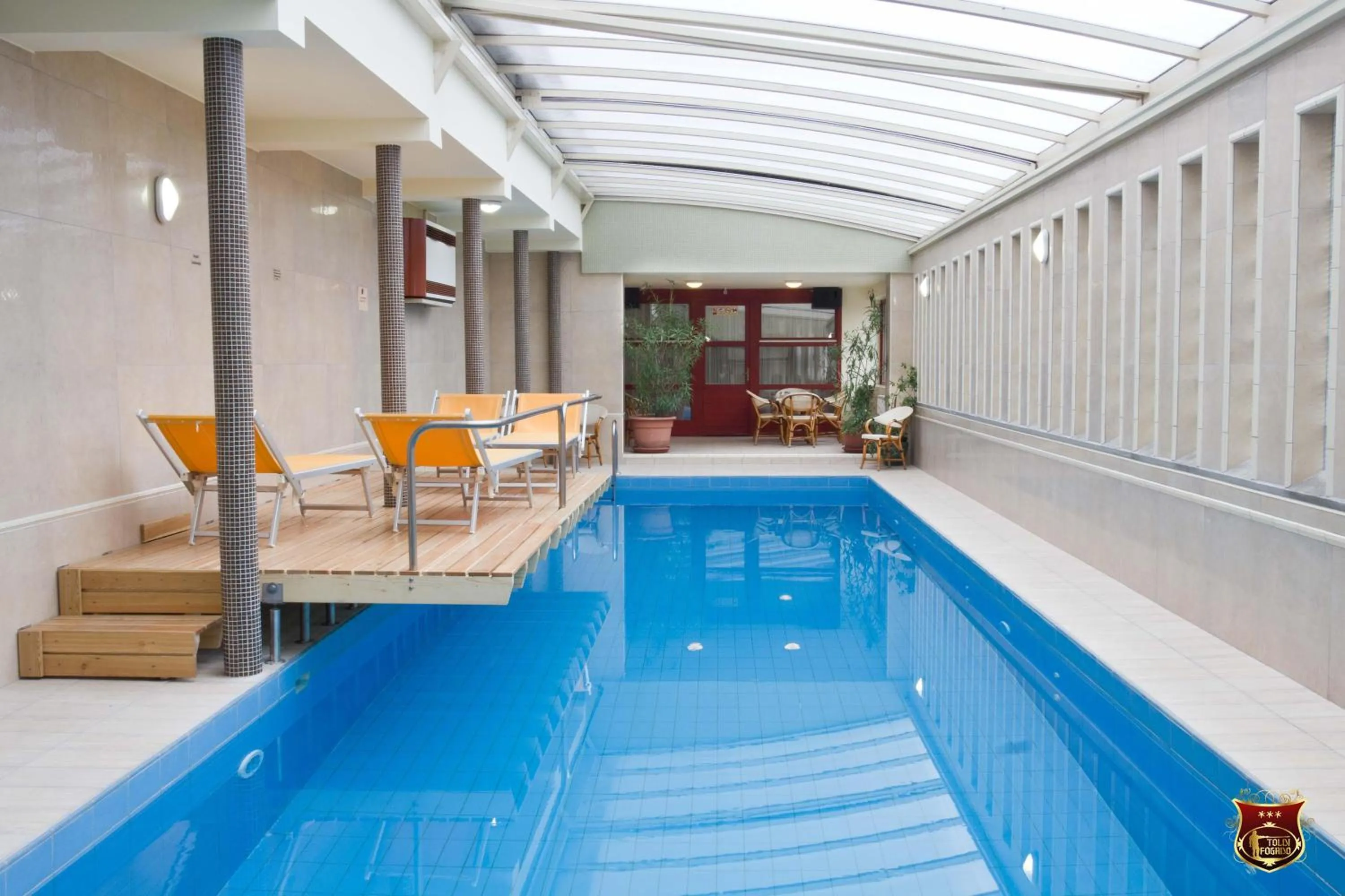 Swimming pool in Toldi Fogadó