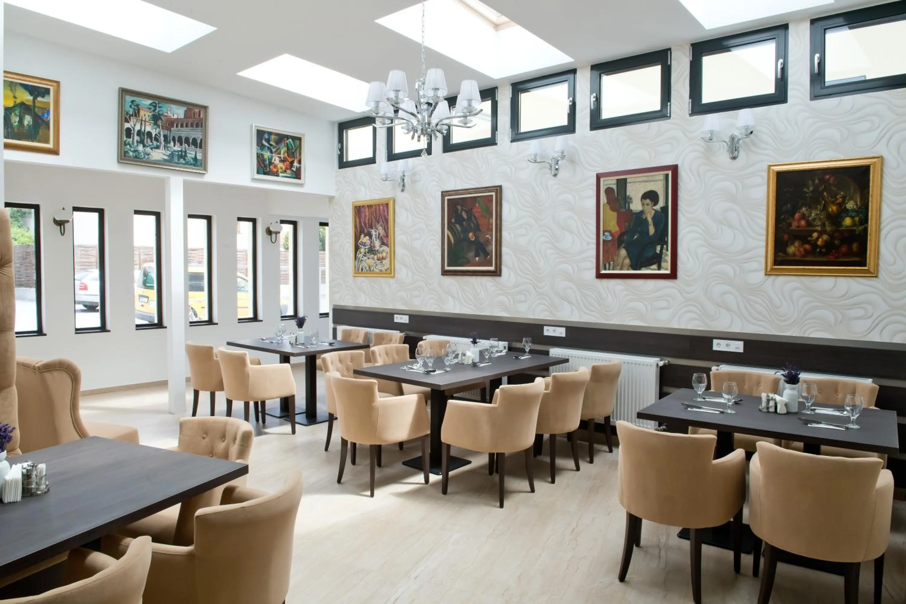 Restaurant/places to eat in Toldi Fogadó