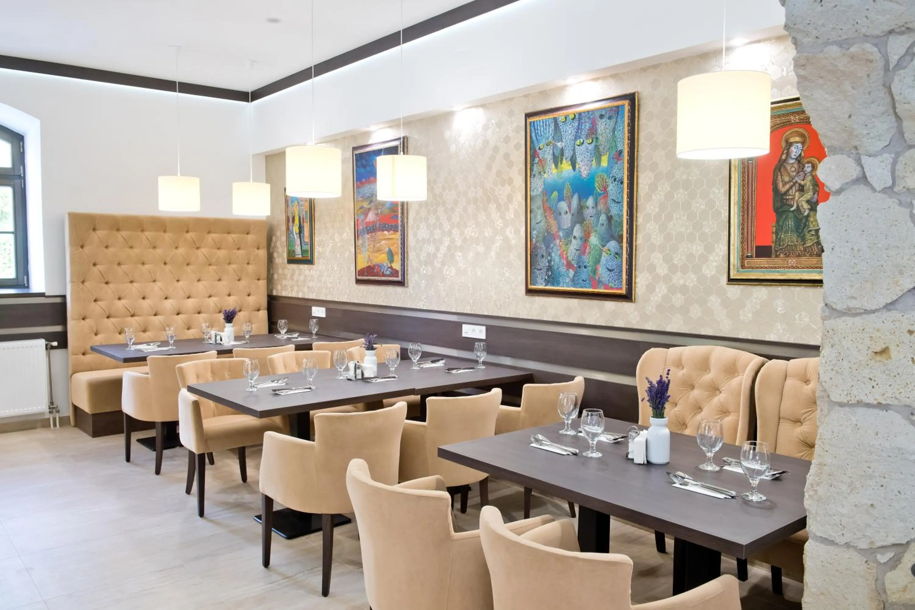 Restaurant/places to eat in Toldi Fogadó