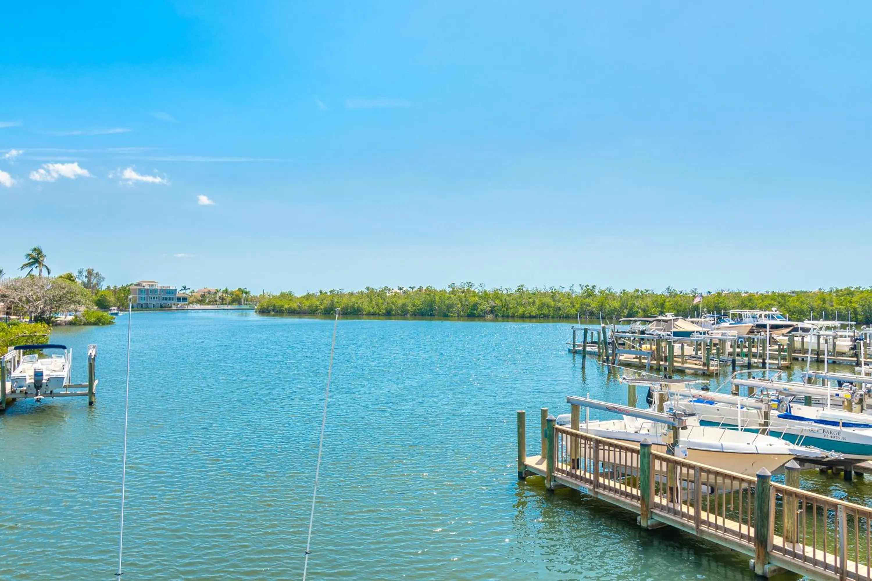 Sea view in Latitude 26 Waterfront Boutique Resort - Bonita Springs