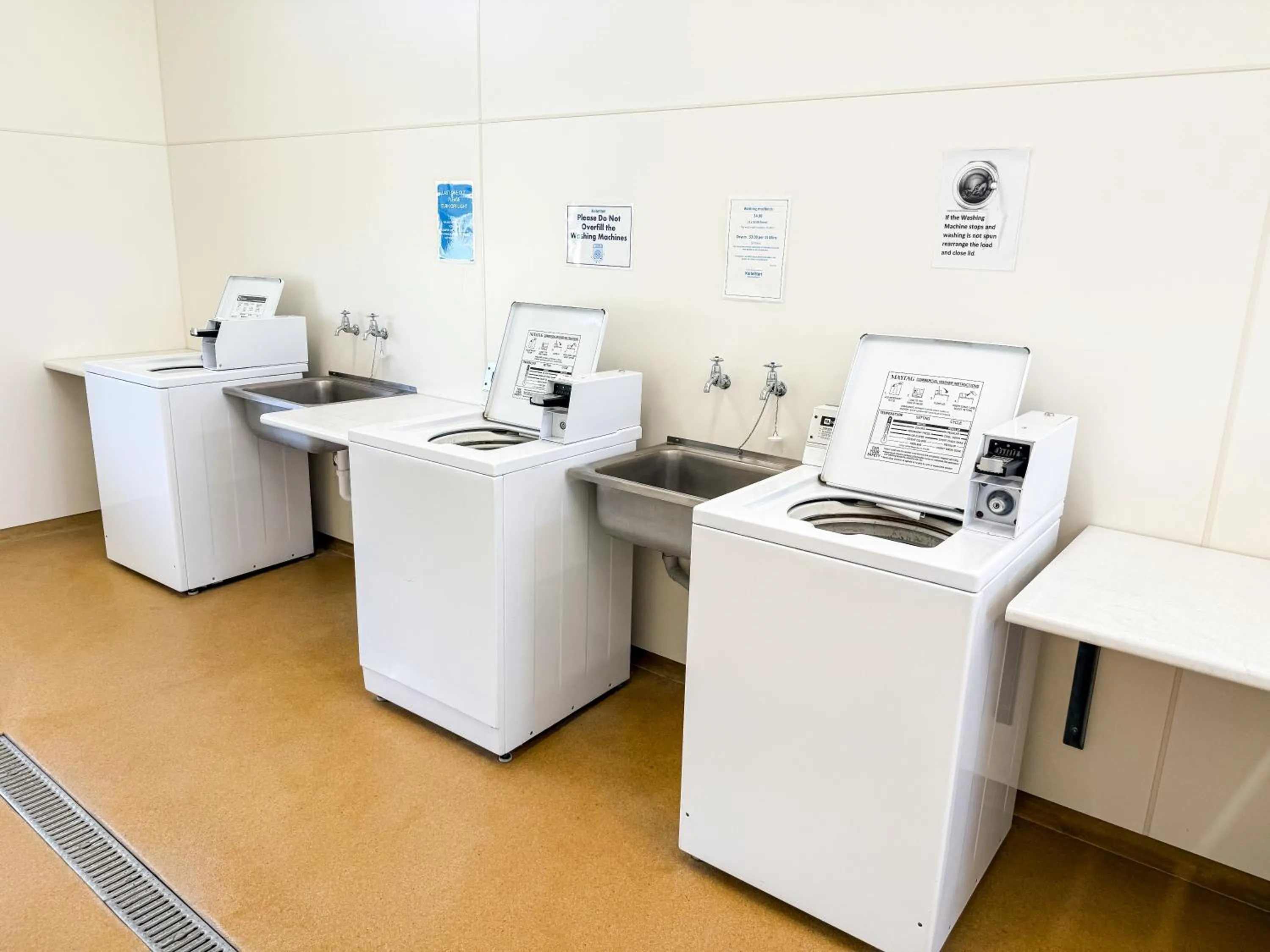 Kaiteriteri Recreation Reserve Cabins