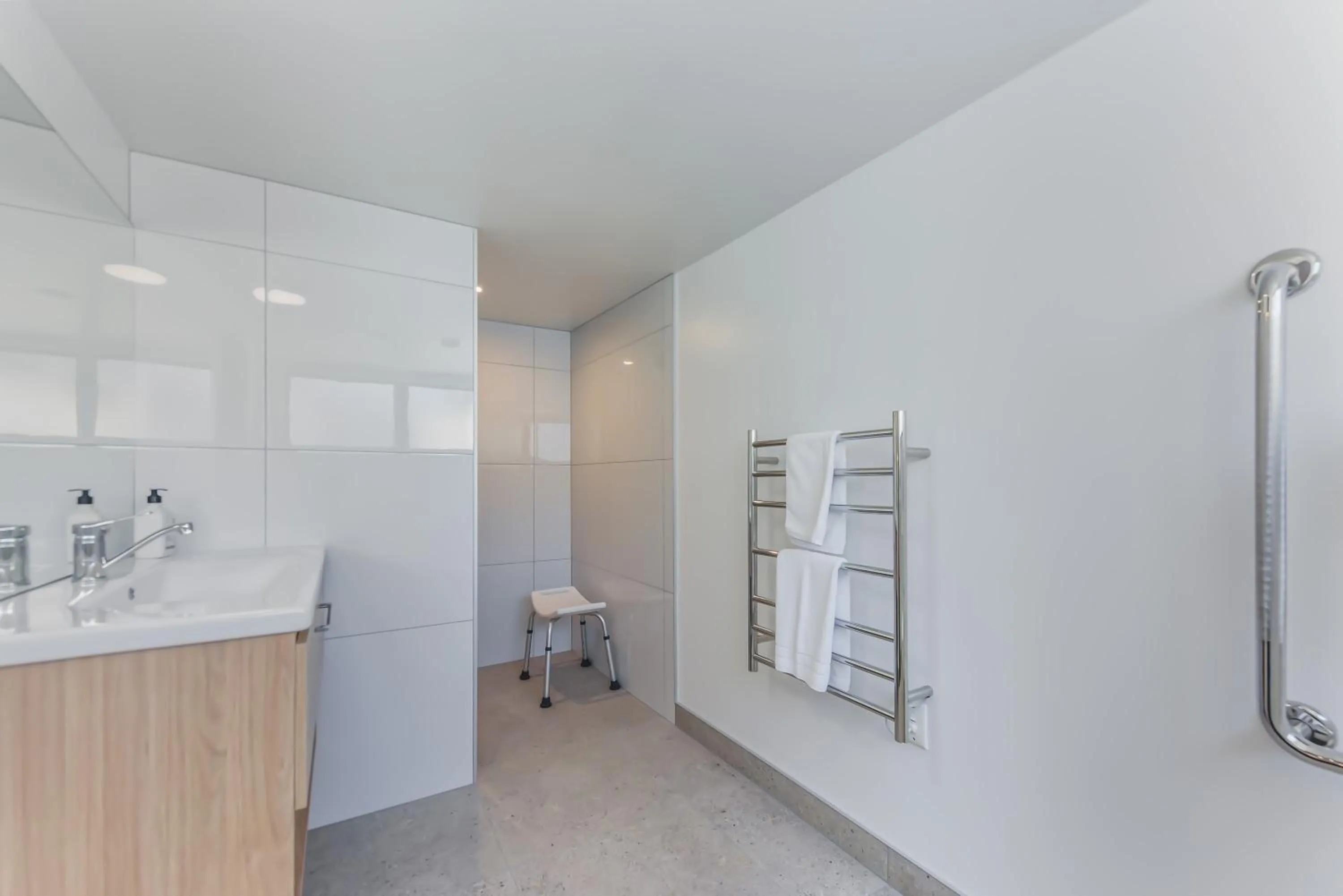 Kaiteriteri Recreation Reserve Cabins