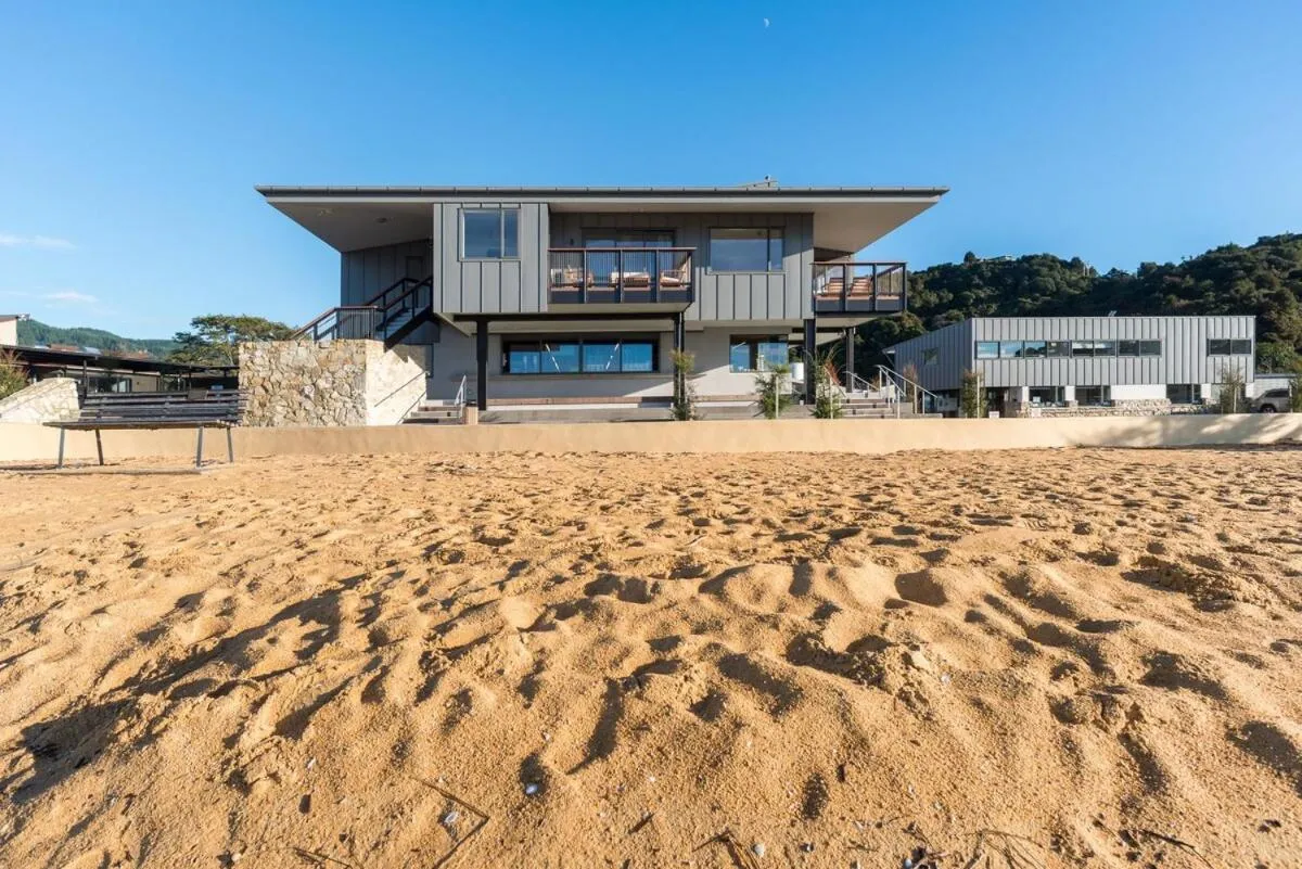 Property building in Kaiteriteri Recreation Reserve Cabins