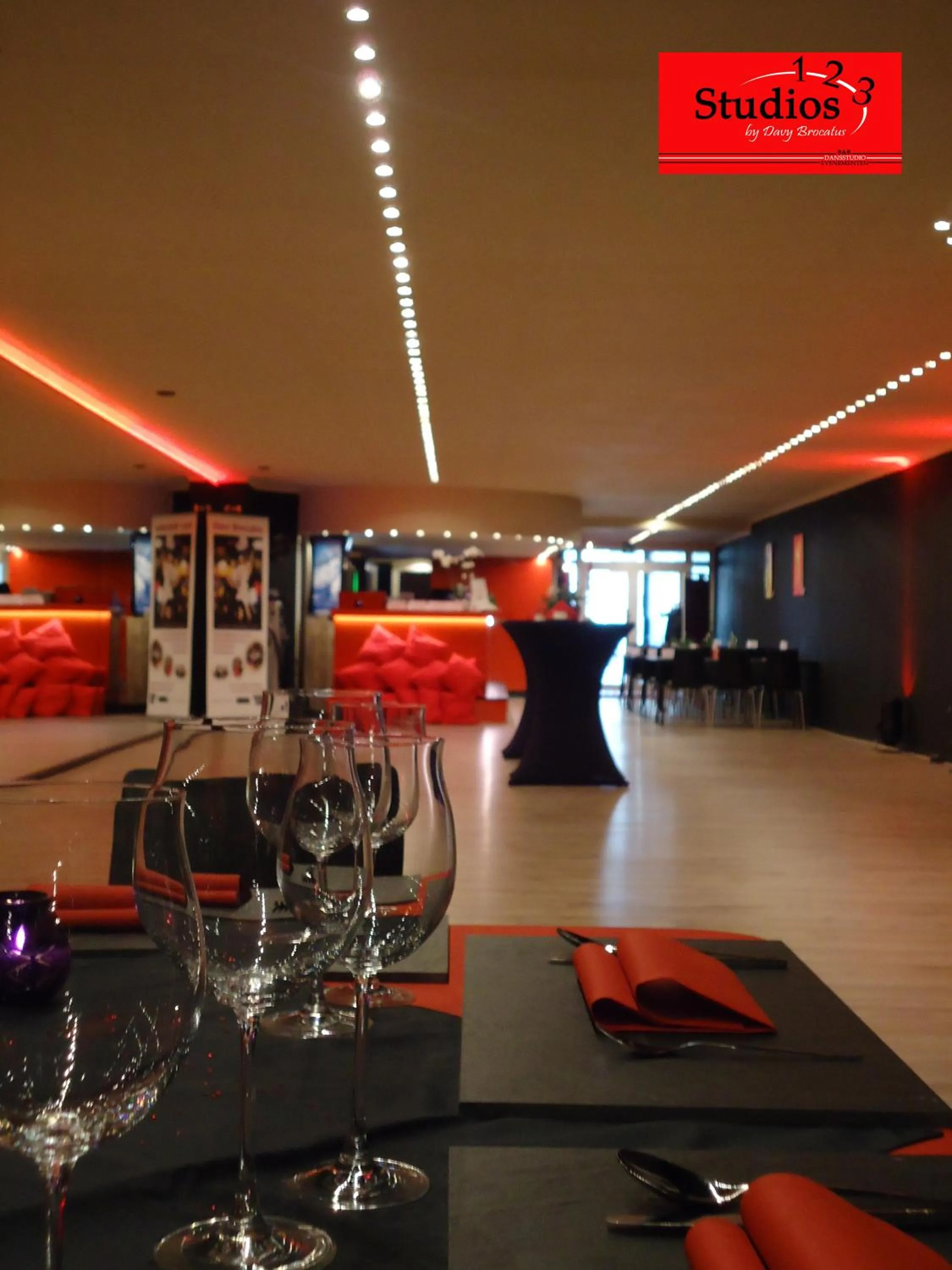 Business facilities in B&B Luxe Suites 1-2-3