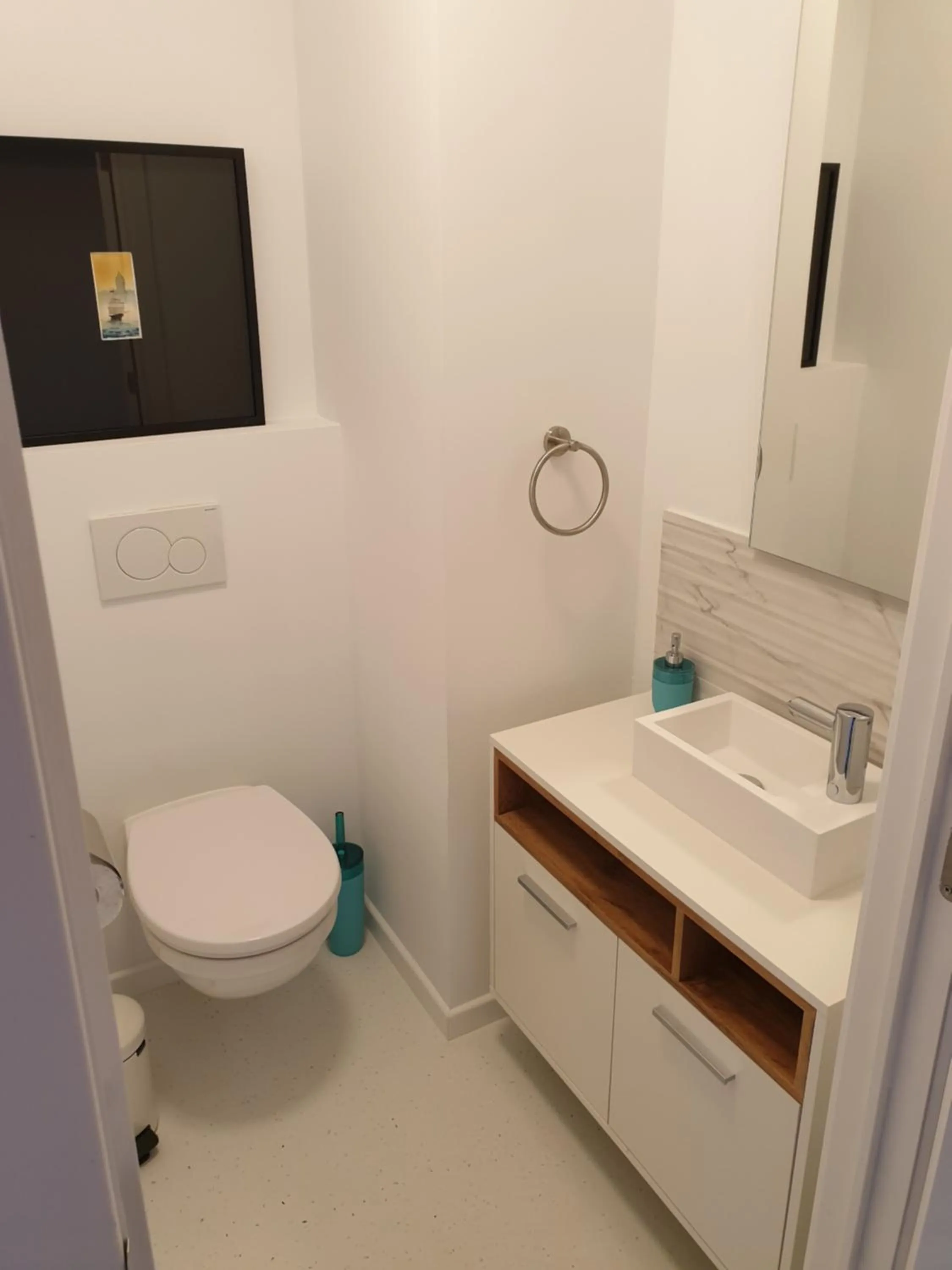 Toilet in B&B Luxe Suites 1-2-3