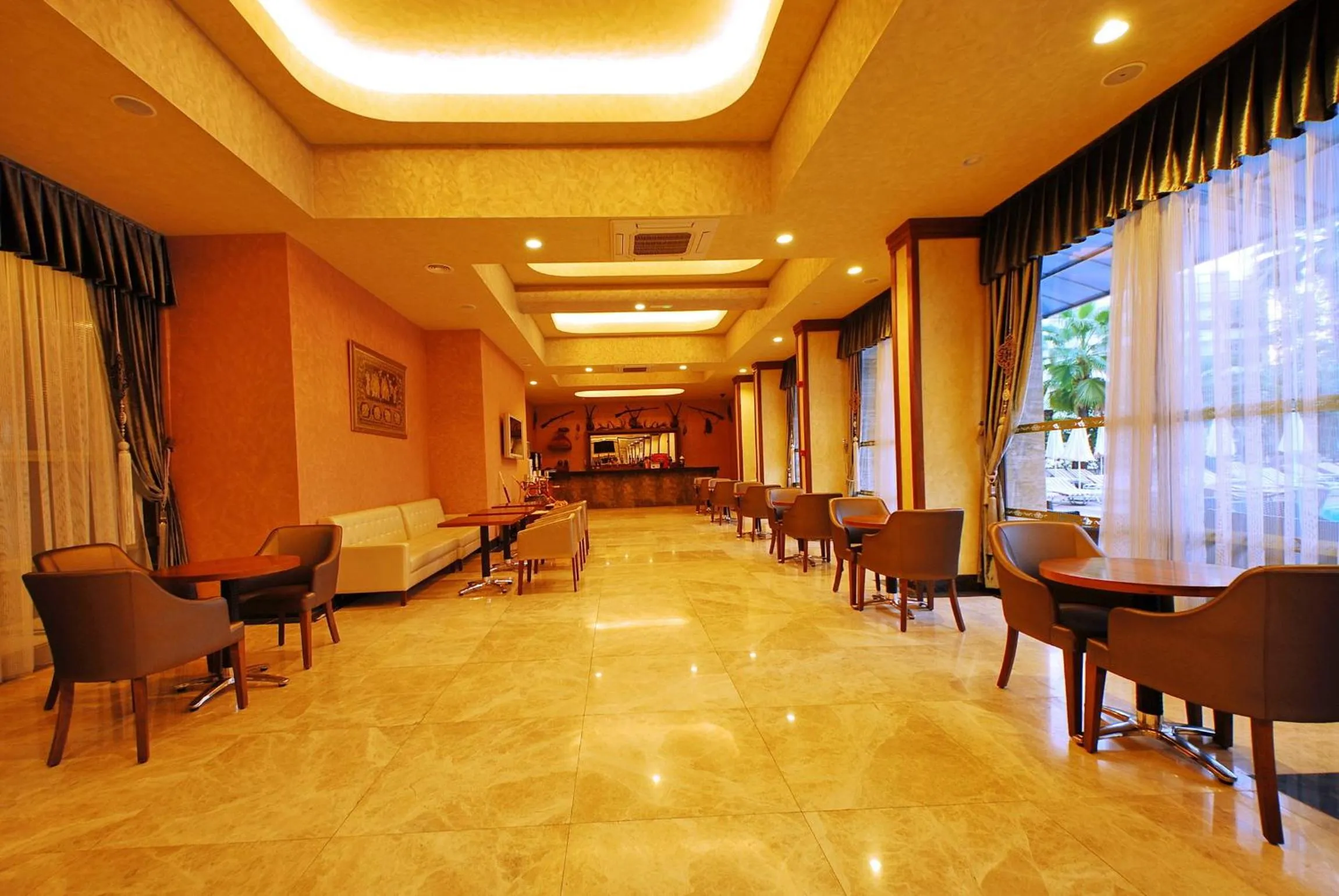 Lobby or reception in Pasa Beach Hotel