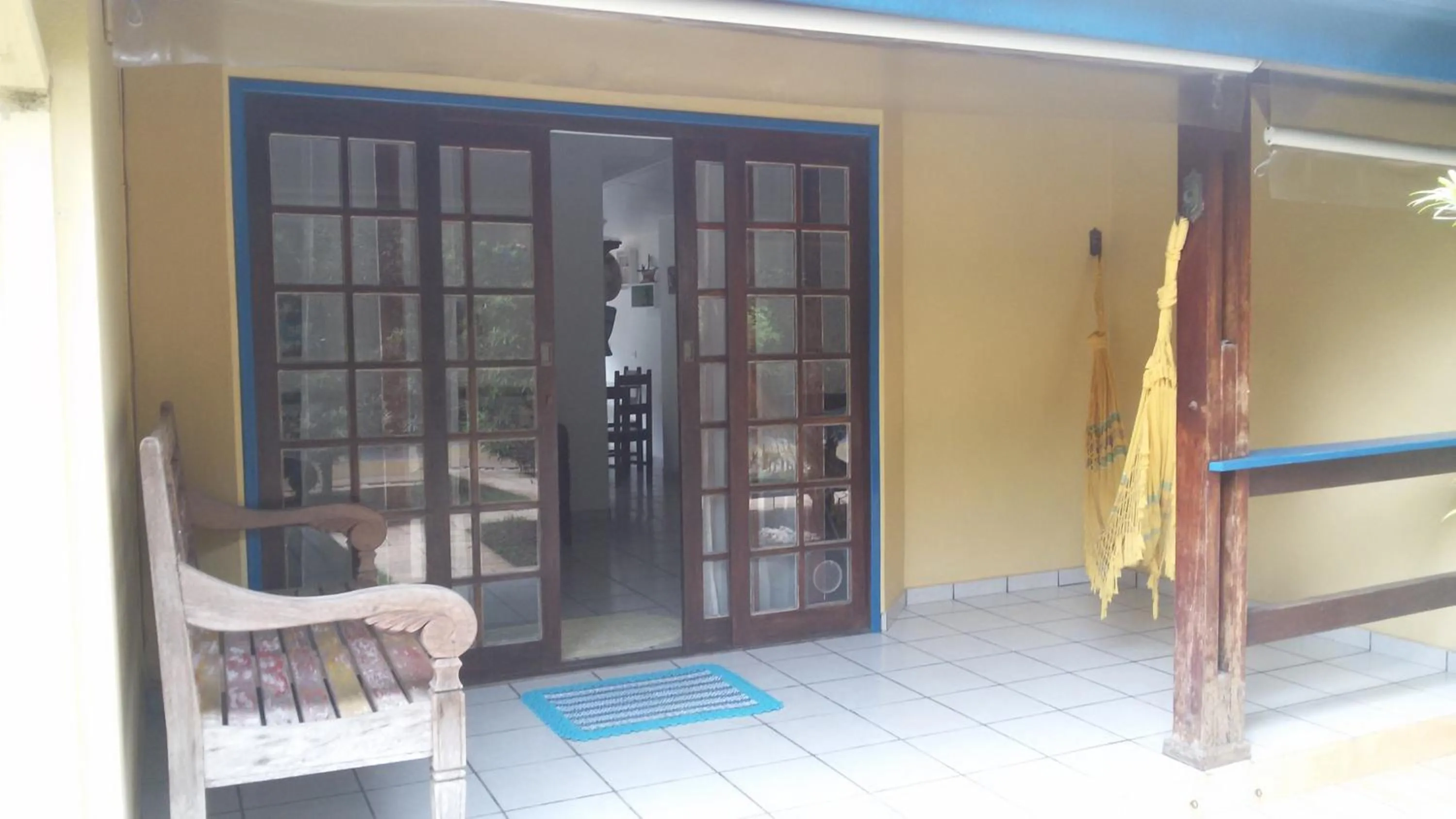 Facade/entrance in Casa em condomínio