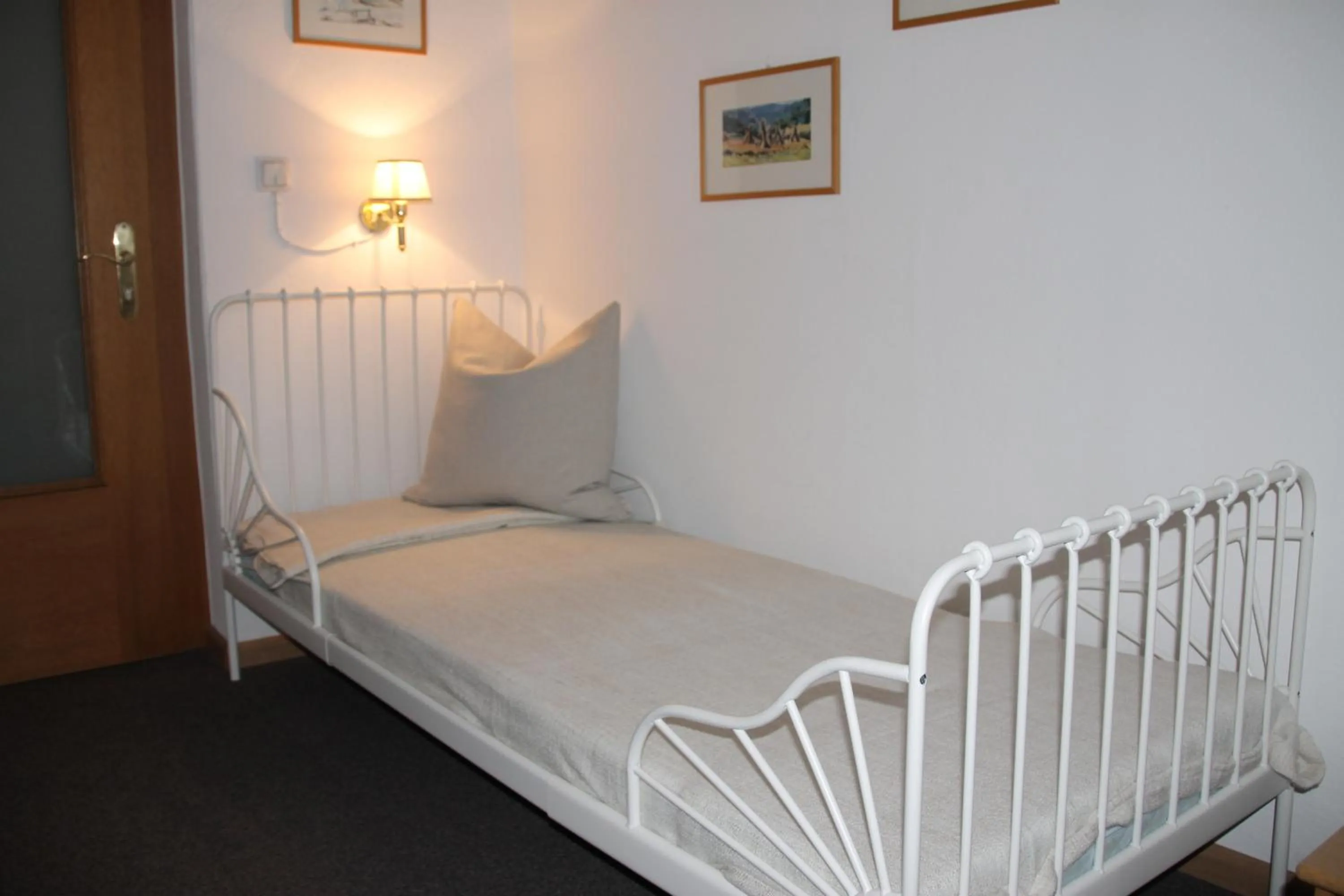 children, Bed in Garni Brunnenhof