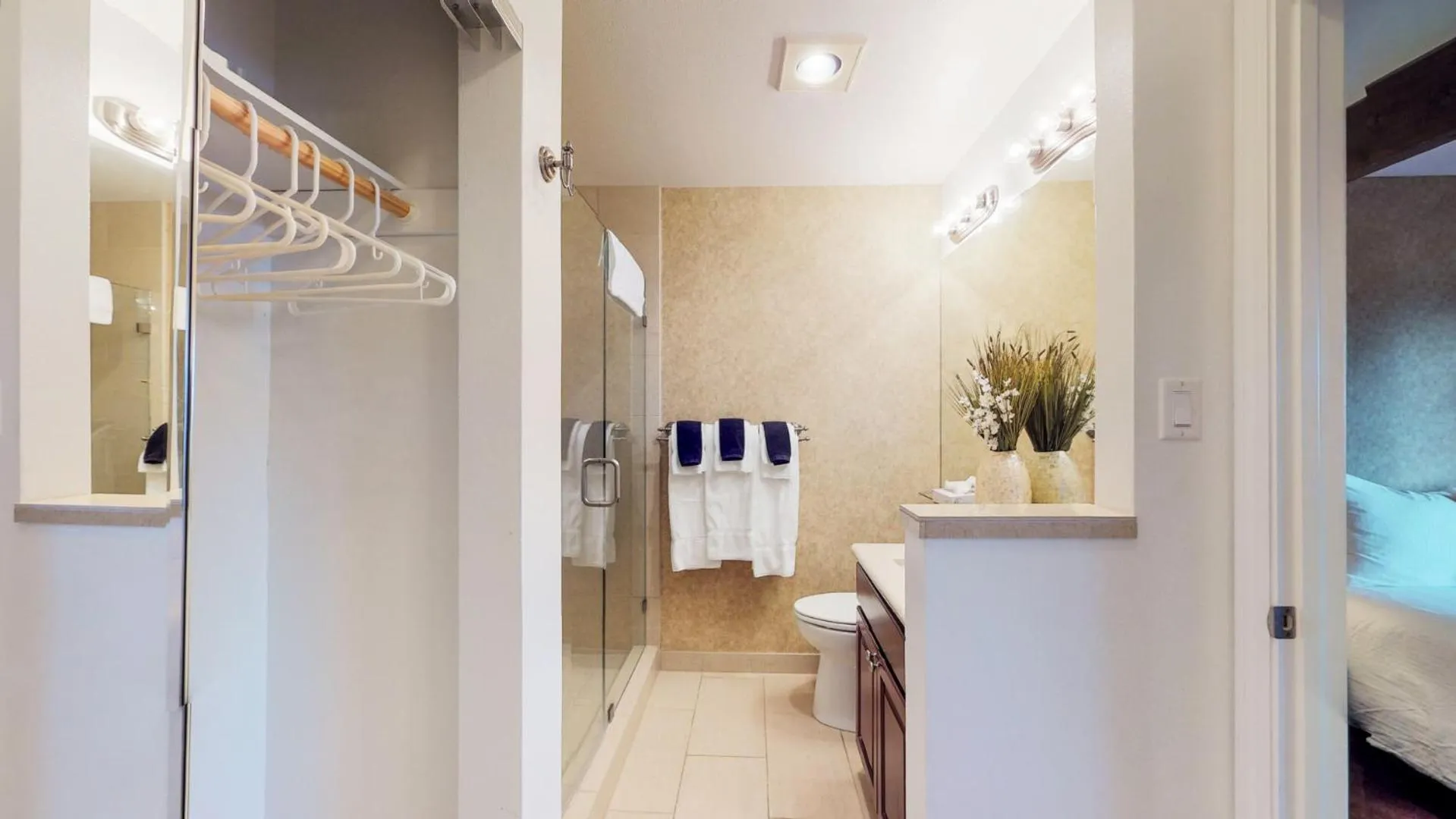 Bathroom, Bed in Tahoe Chaparral