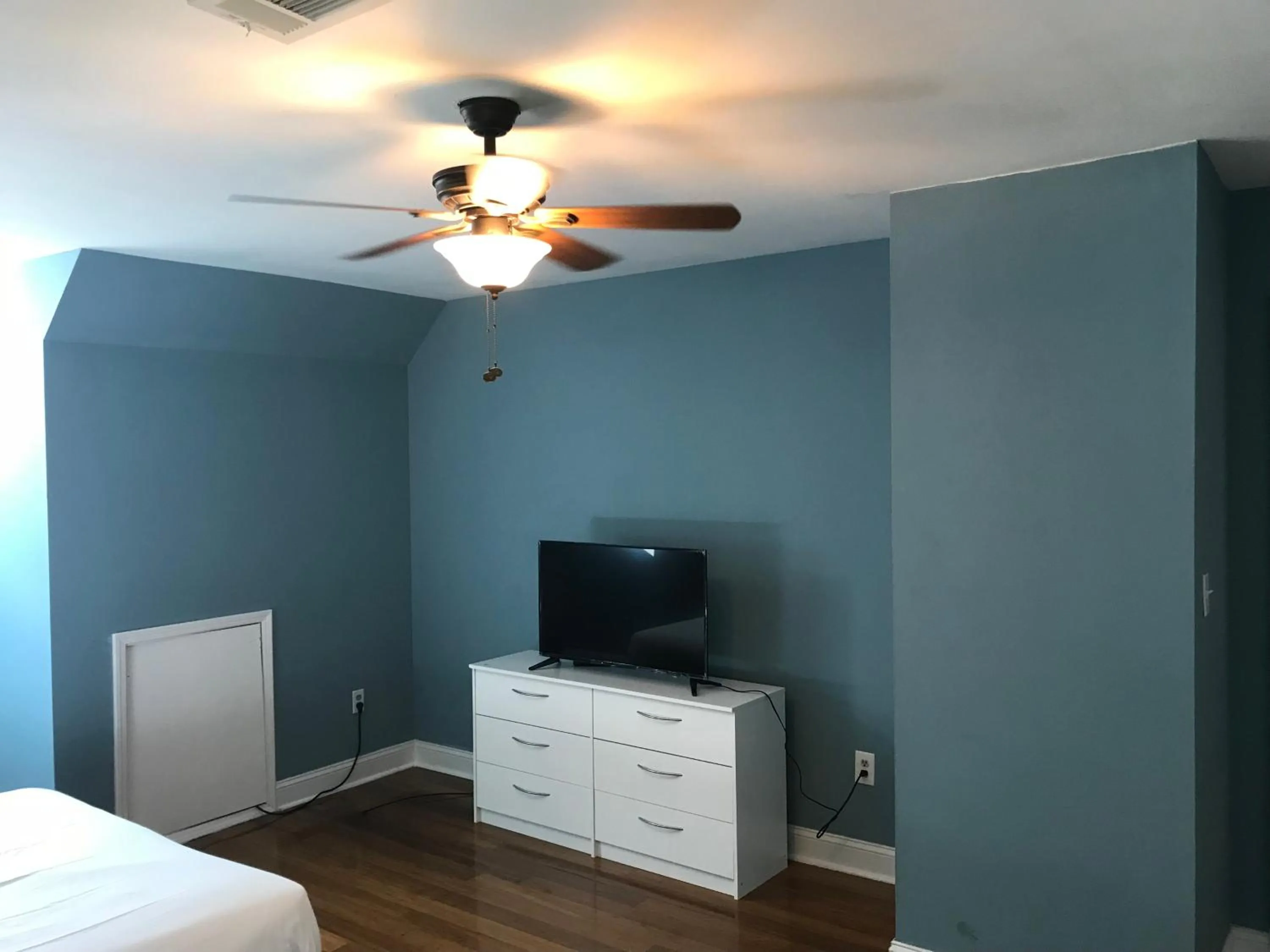 Bedroom, Bed in Flint Hill