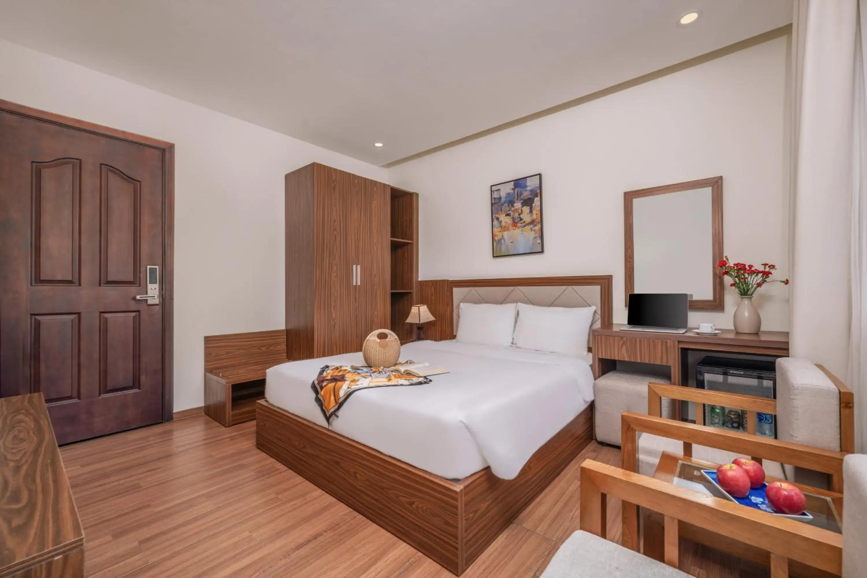 Superior Double Room in De Lamour Hotel Da Nang Superior Double Room in De Lamour Hotel Da Nang