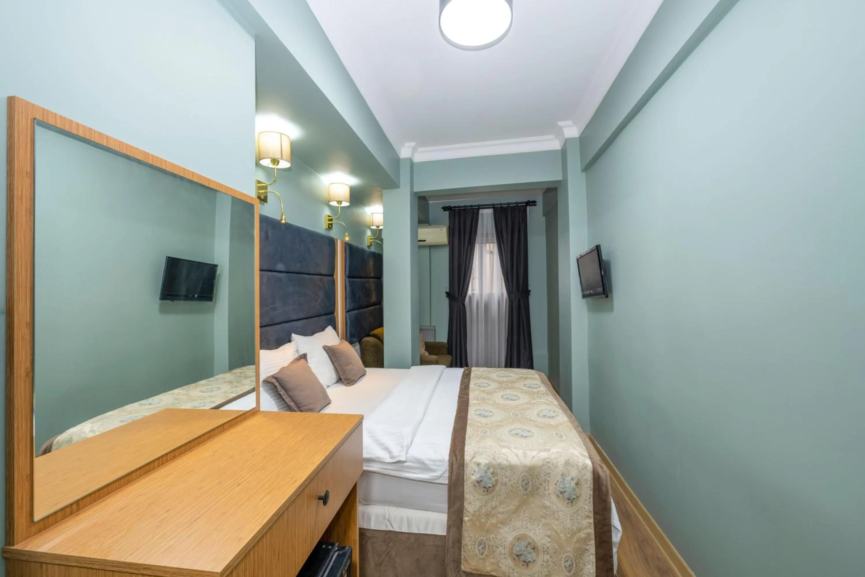 Bedroom, Bed in Ista Palace Hotel