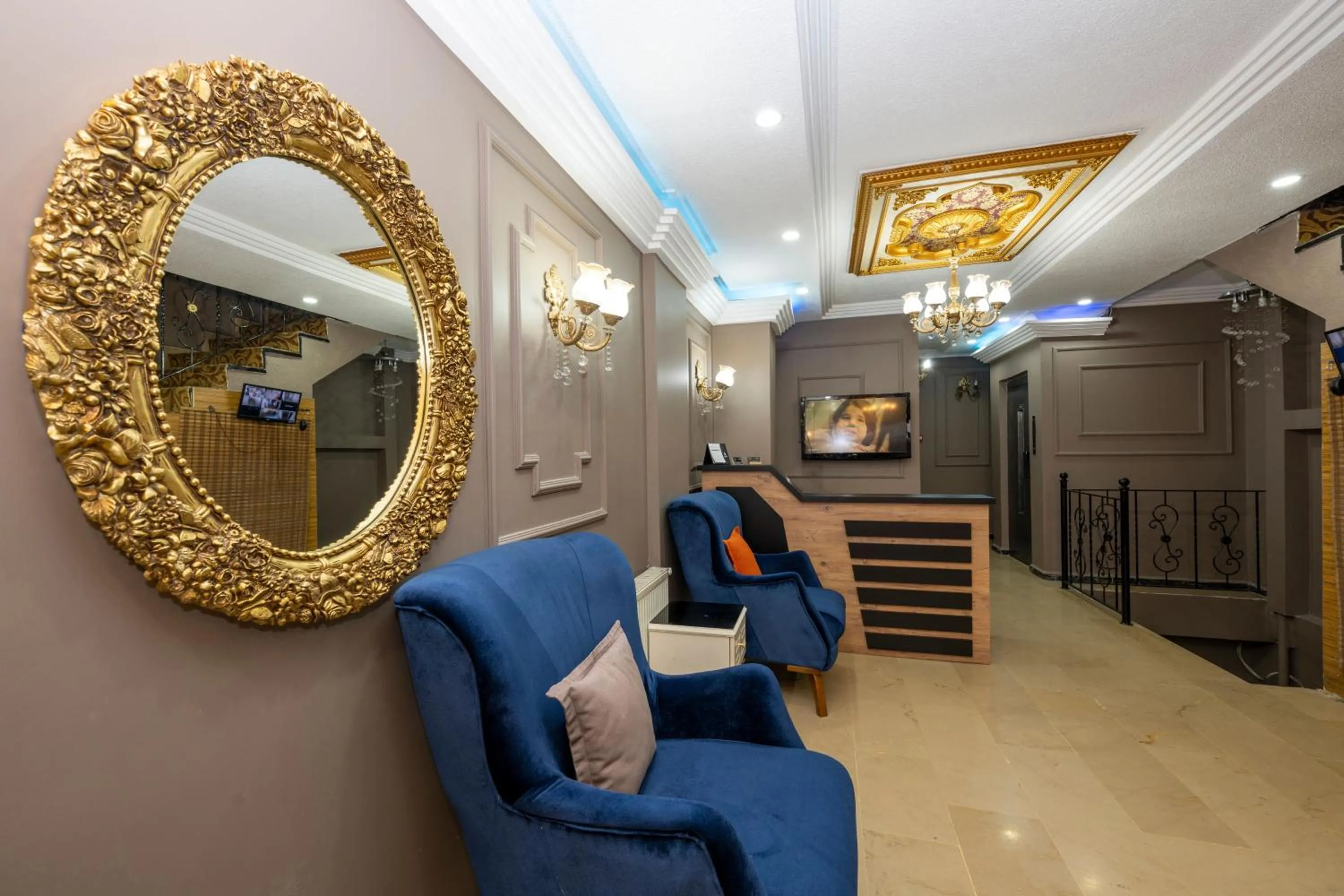 Lobby or reception in Ista Palace Hotel