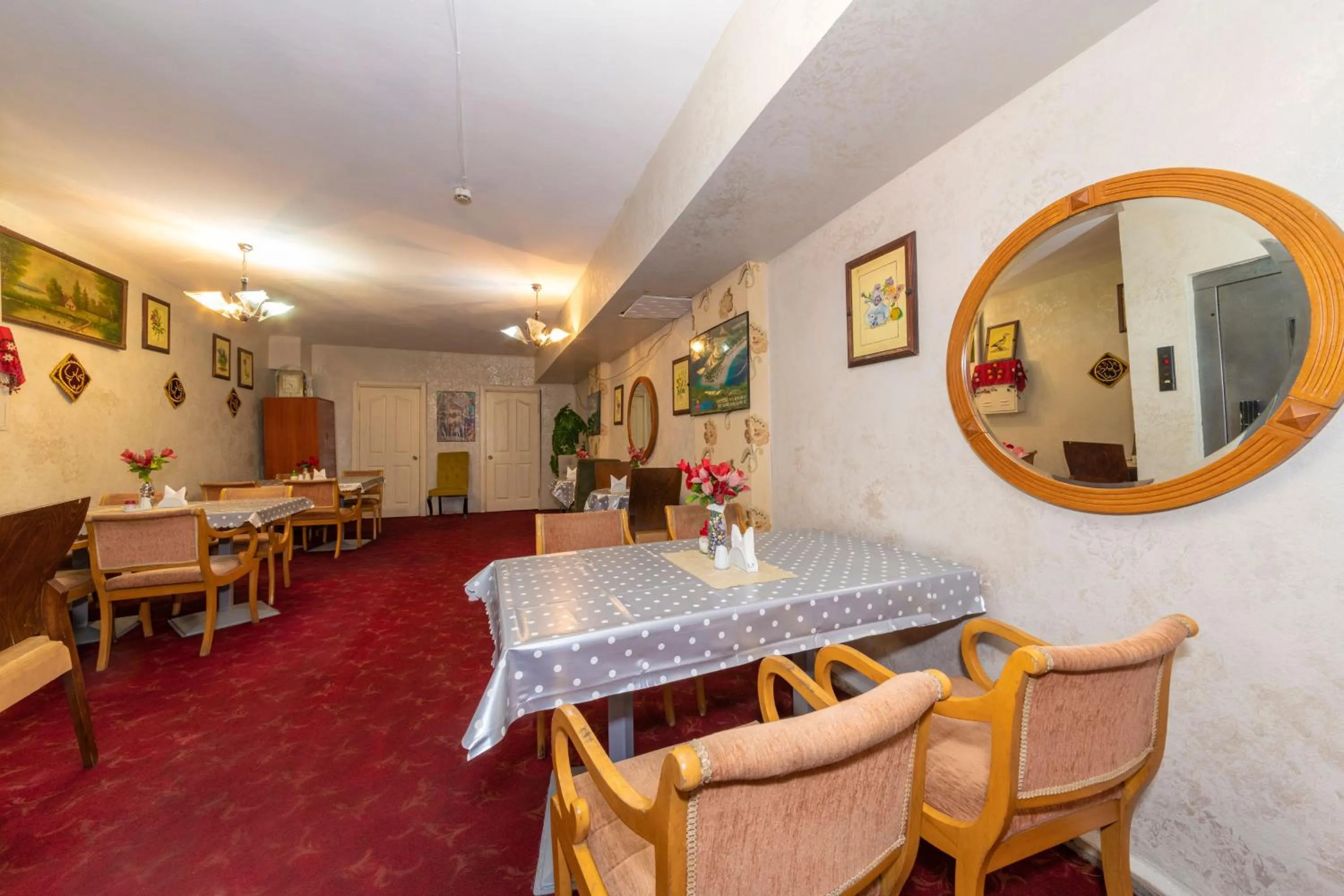 Seating area in Ista Palace Hotel