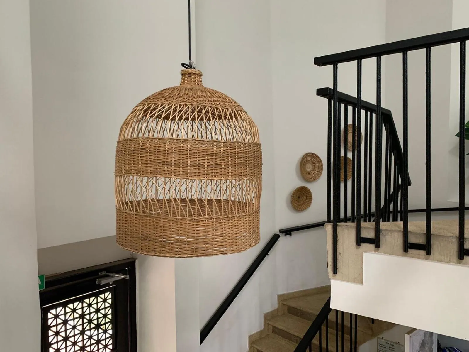 Area and facilities in 574 Hotel