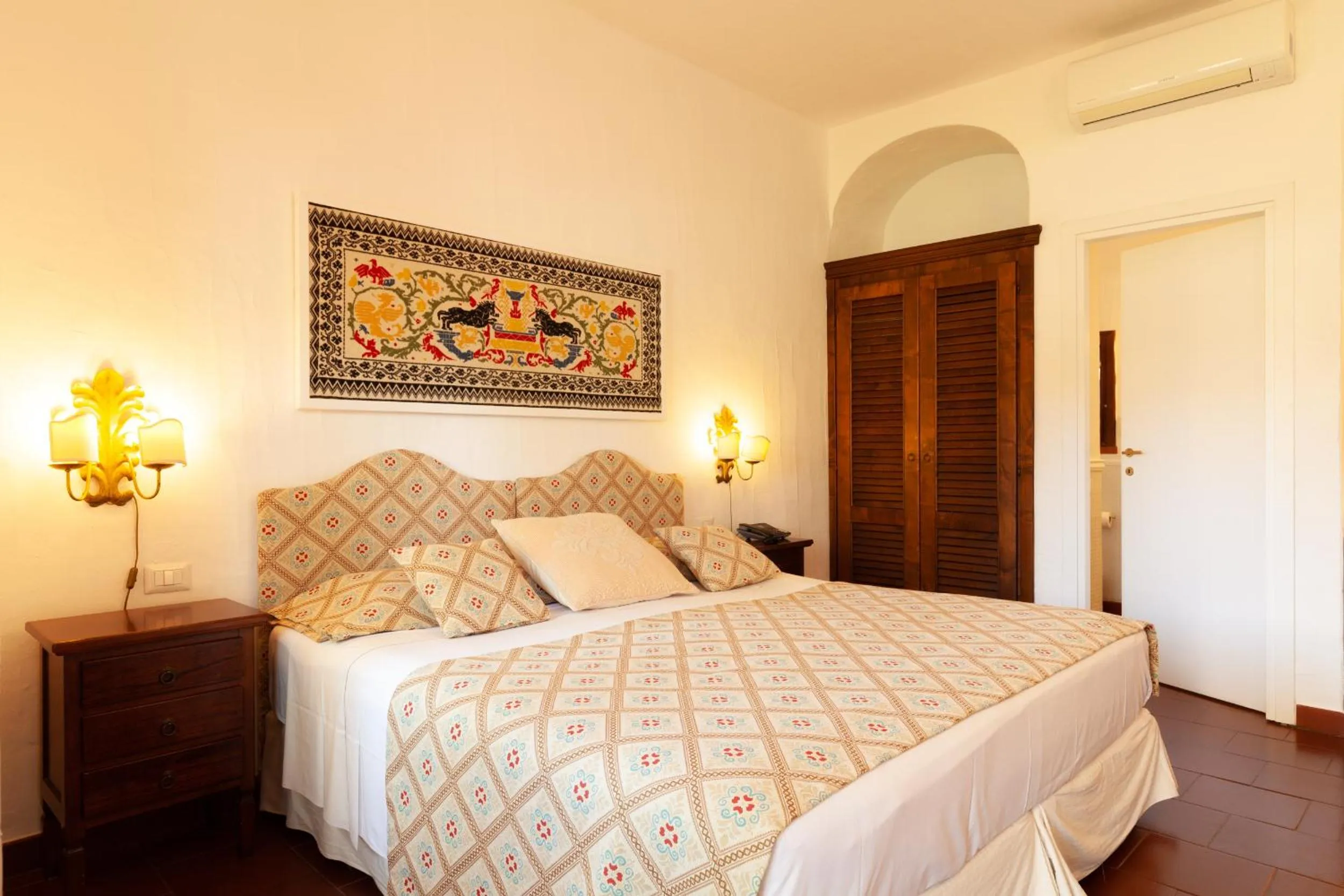 Bed in Nora Club Hotel & Spa