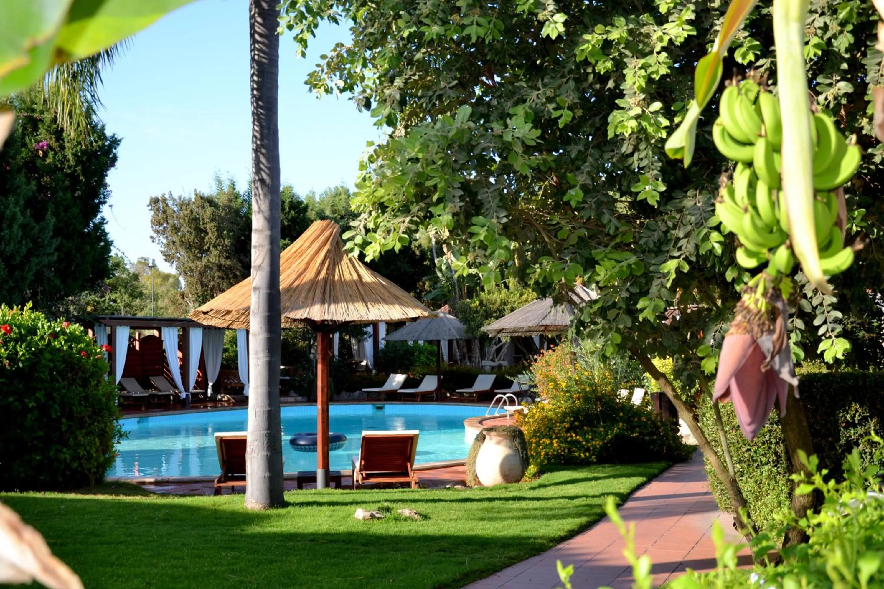 Garden in Nora Club Hotel & Spa