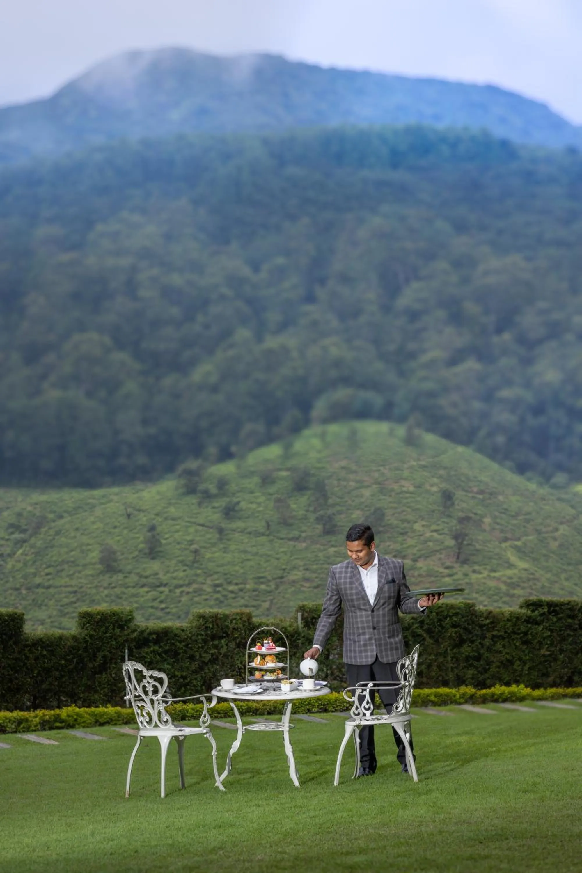 Staff in The Golden Ridge Hotel