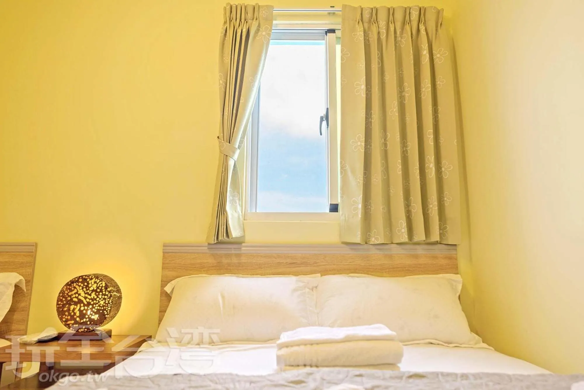 Decorative detail, Bed in Penghu Color FIsh Homestay