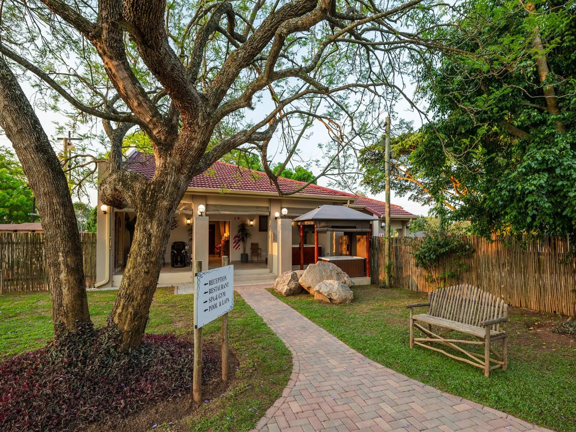 Spa and wellness centre/facilities in Monkey Thorn Lodge & Wellness Spa - Adults Only