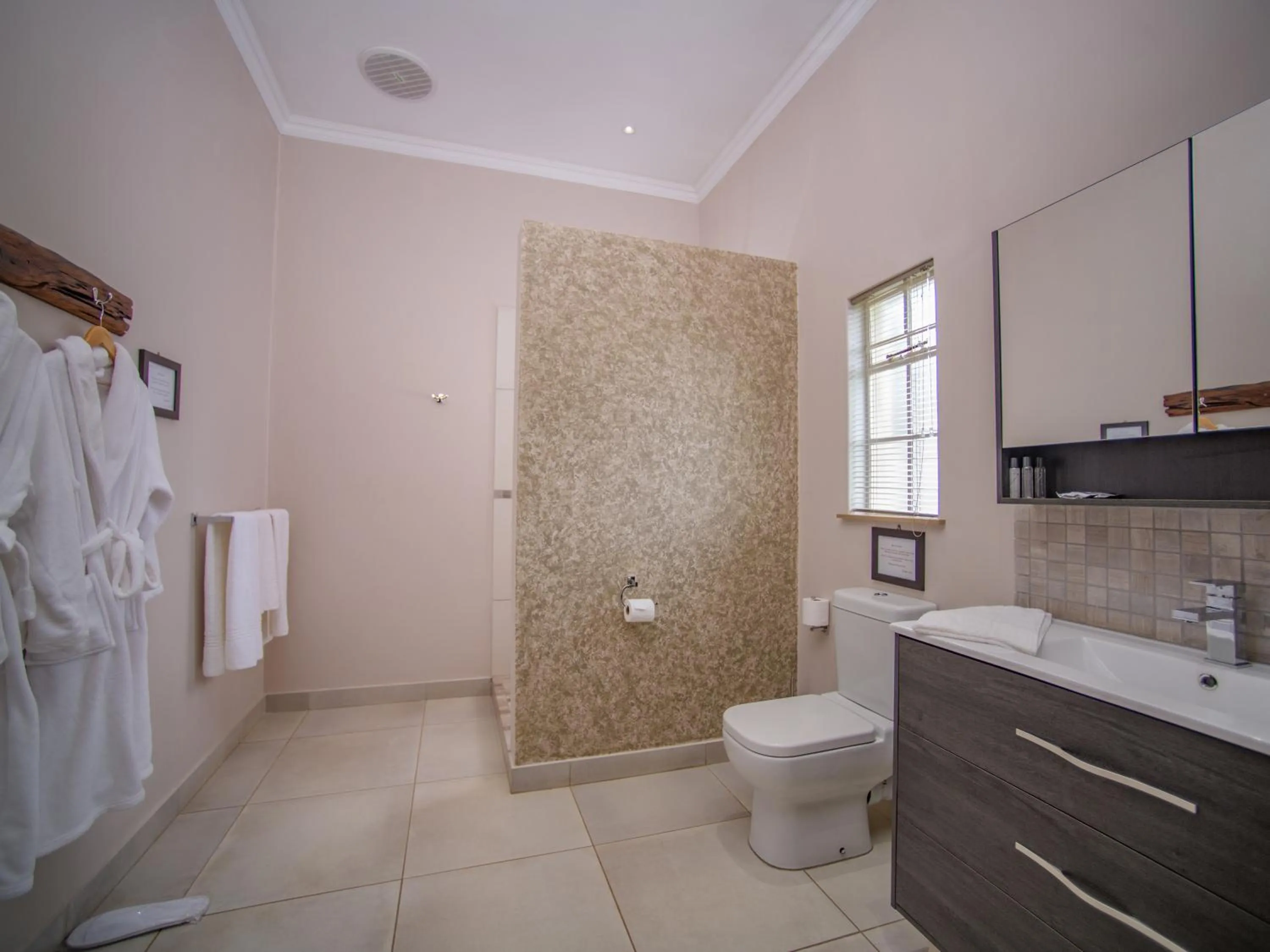 Bathroom in Monkey Thorn Lodge & Wellness Spa - Adults Only