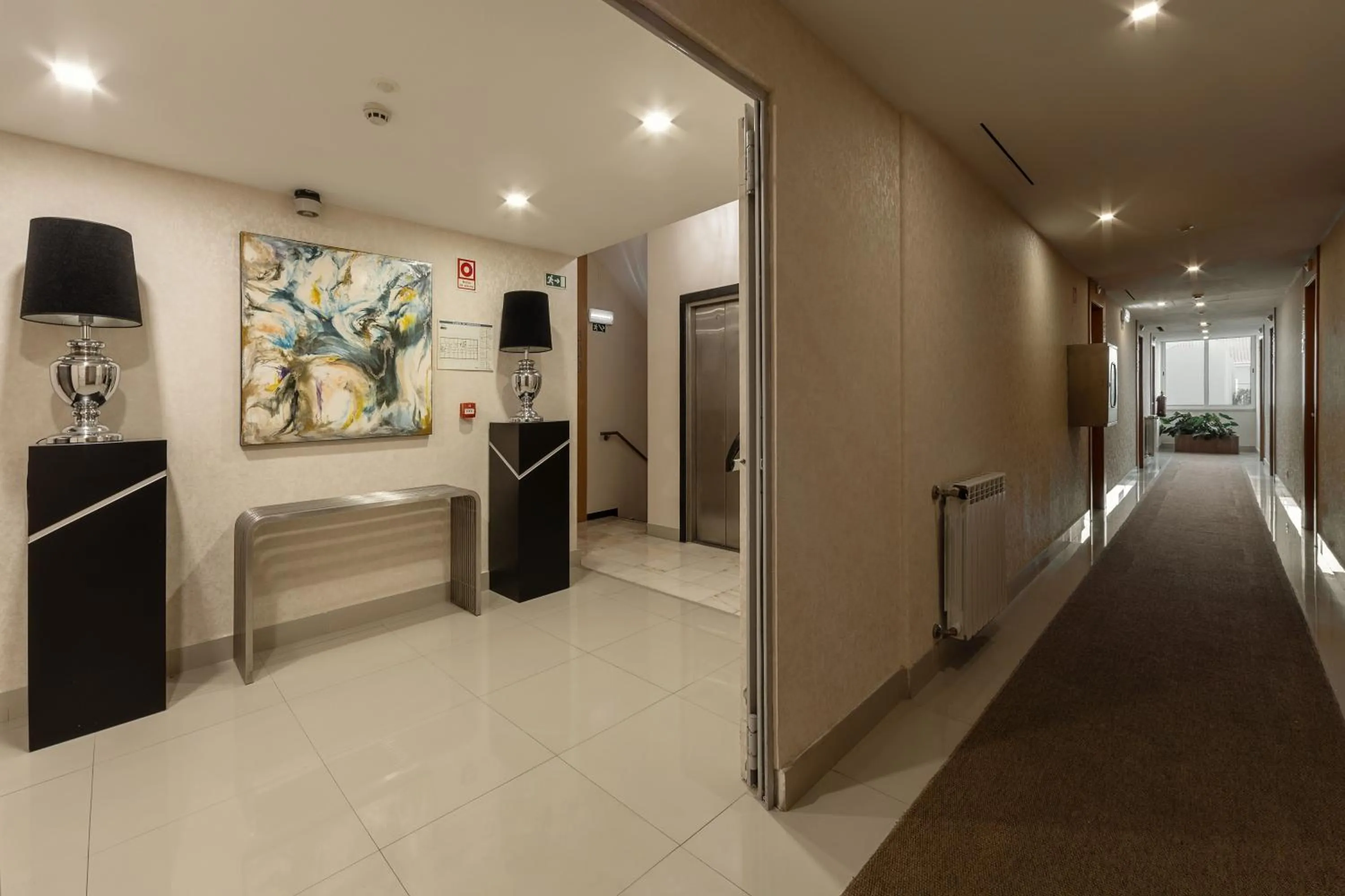 elevator in Hotel Lido