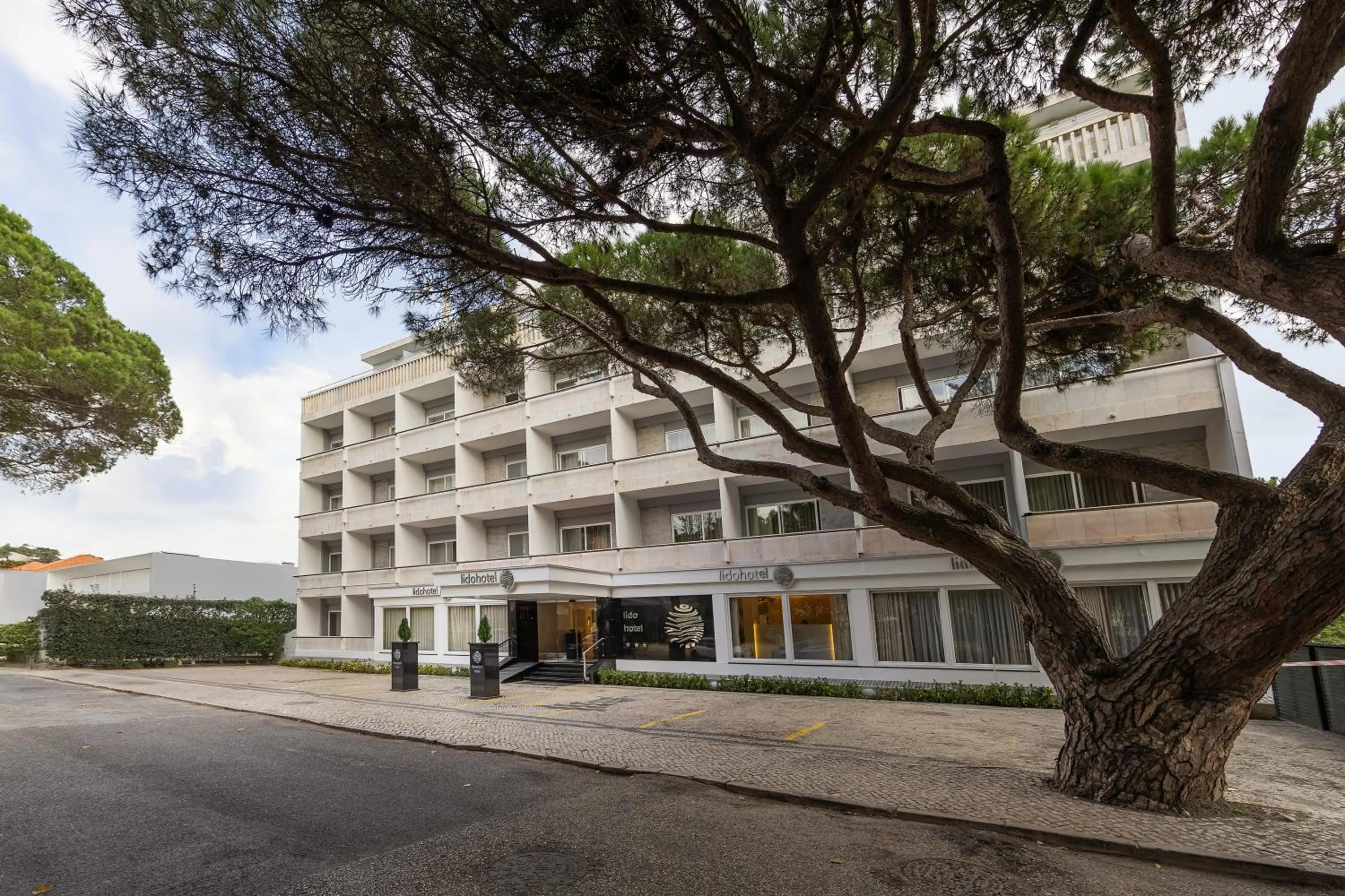 Property building in Hotel Lido